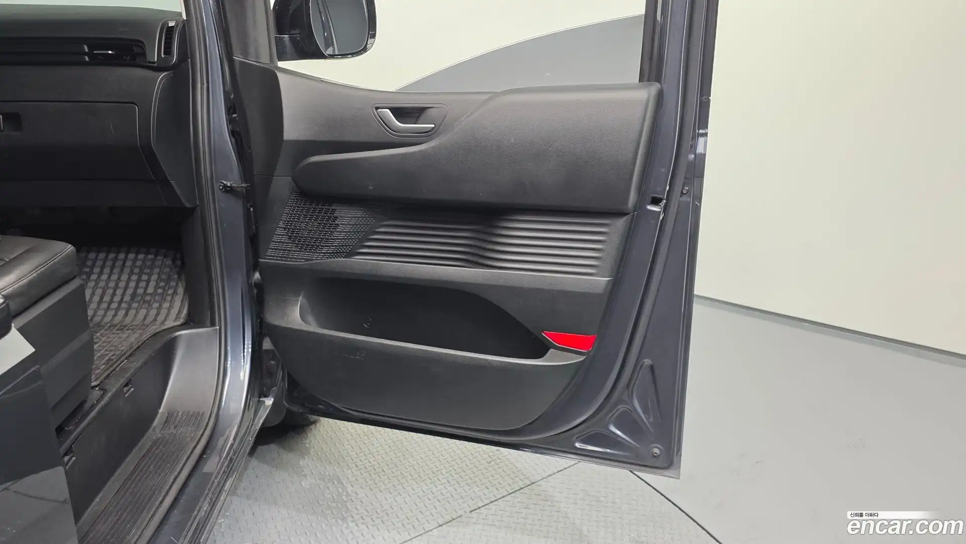 Staria Hyundai 2022.7-INNER-035
