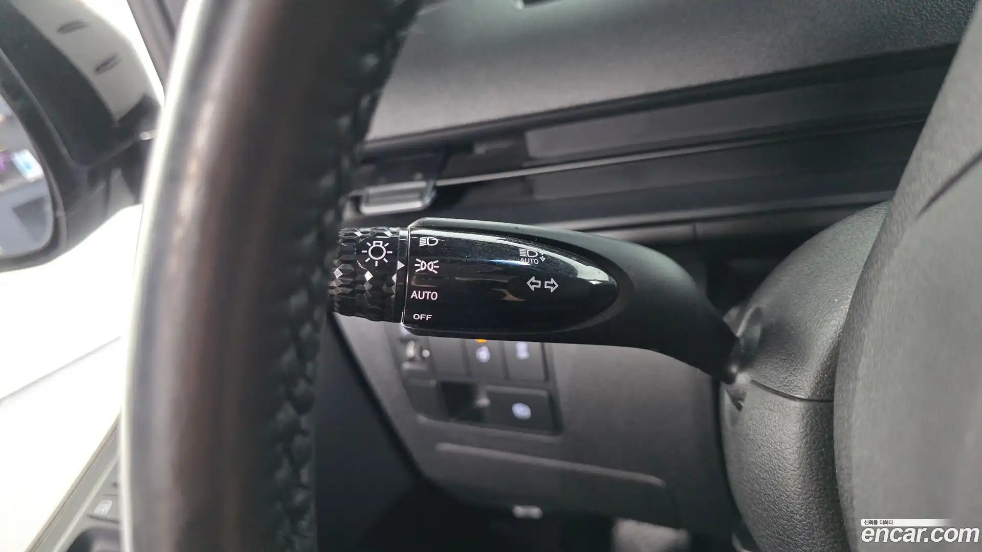 Staria Hyundai 2022.7-OPTION-048
