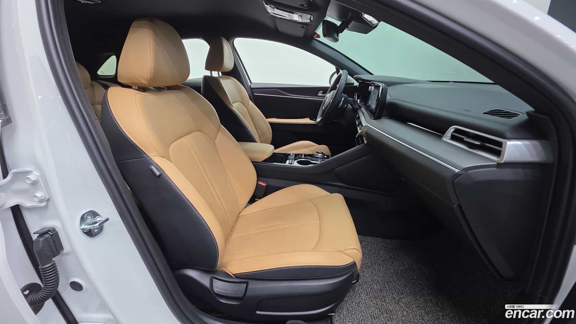 K5 Kia 2022.0-INNER-010