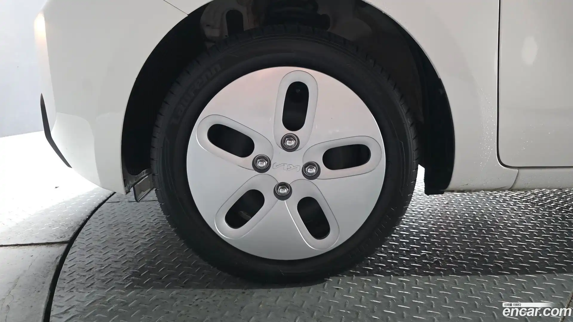 RAY Kia 2023.11-OUTER-005