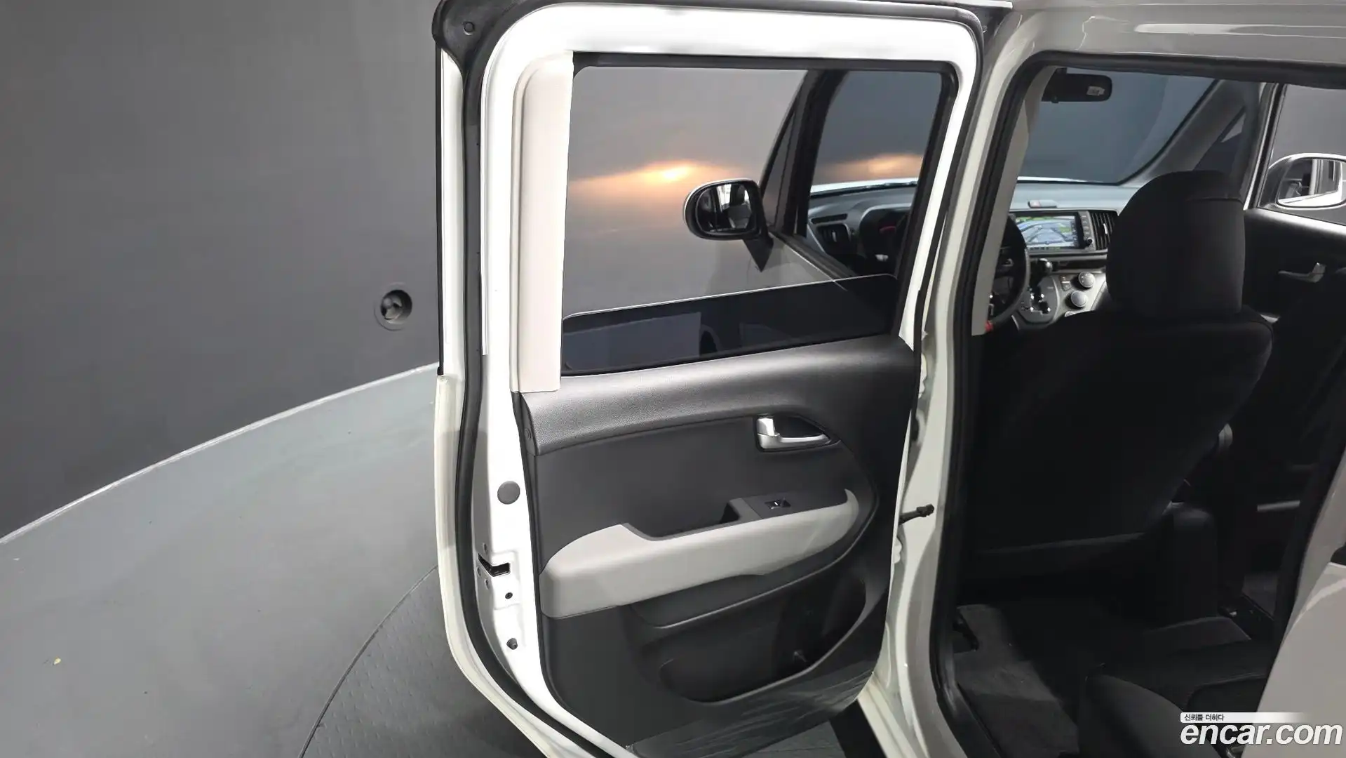 RAY Kia 2023.11-INNER-035