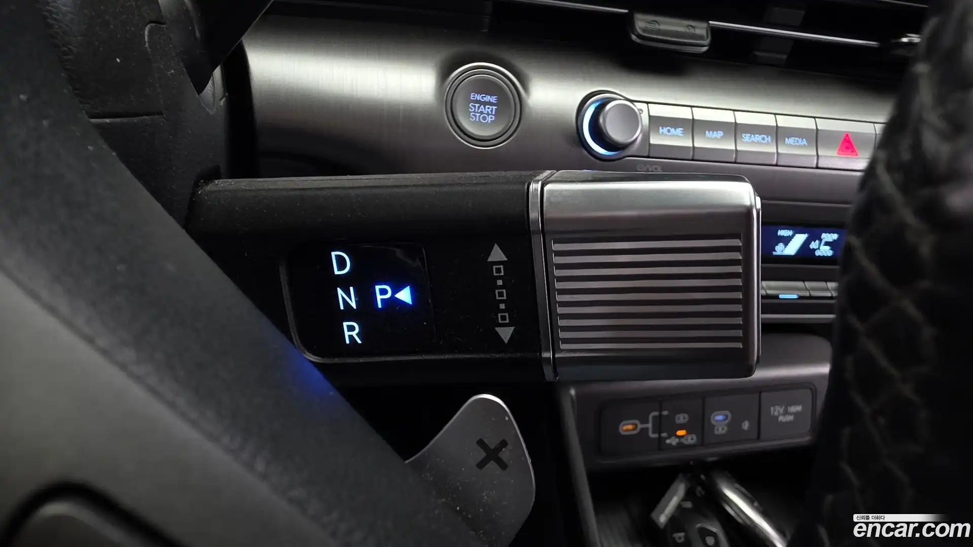 Kona Hyundai 2023.4-INNER-009