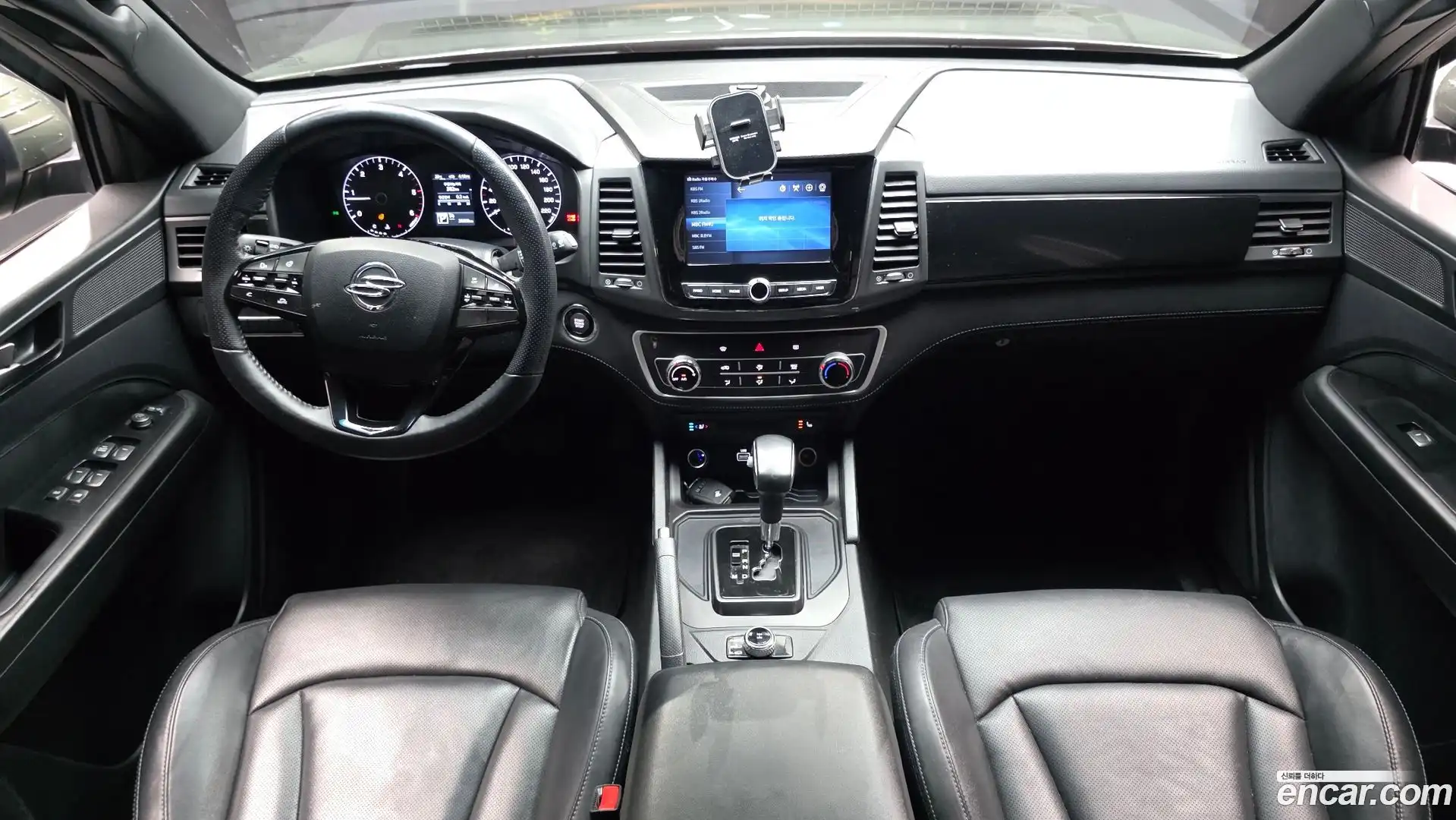 Rexton KG Mobility 2022.7-INNER-007