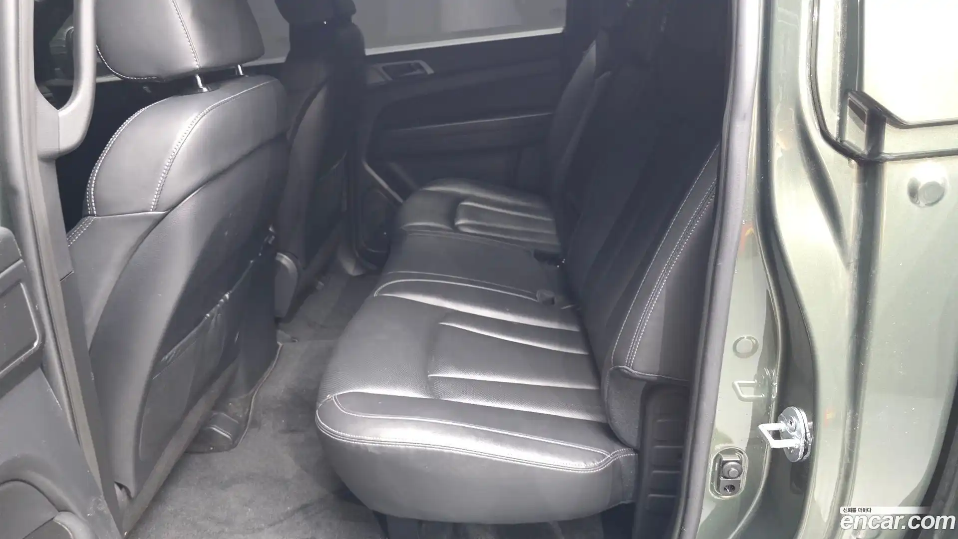 Rexton KG Mobility 2022.7-OPTION-016