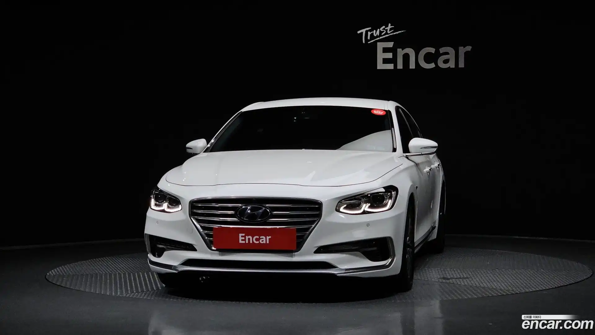 Grandeur Hyundai 2017.9-OUTER-003