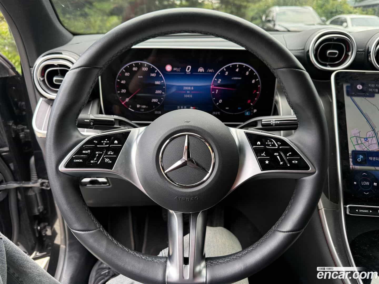 GLC-Class Mercedes-Benz 2024.9-OPTION-016