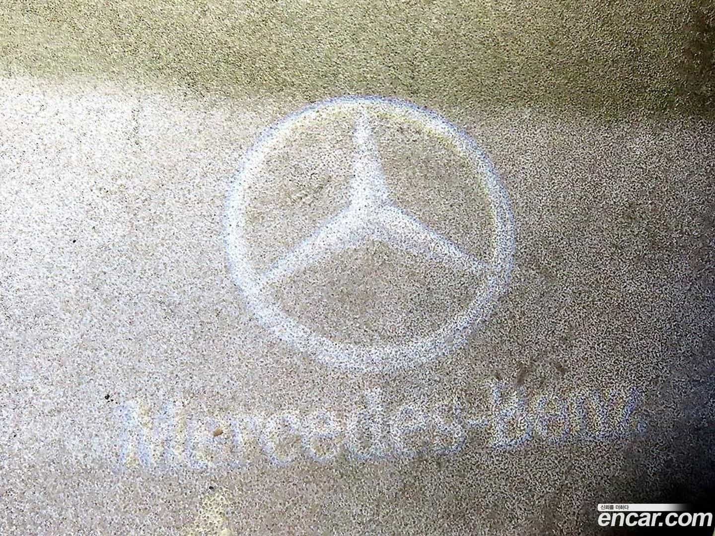 CLA-Class Mercedes-Benz 2017.9-OPTION-019