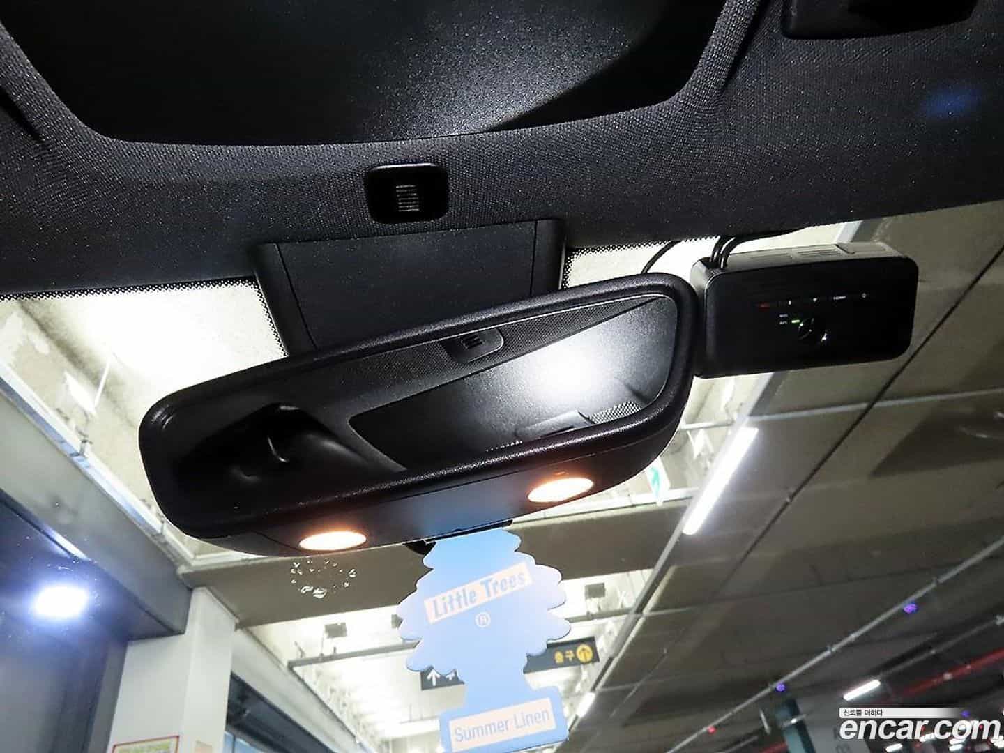 CLA-Class Mercedes-Benz 2017.9-OPTION-021