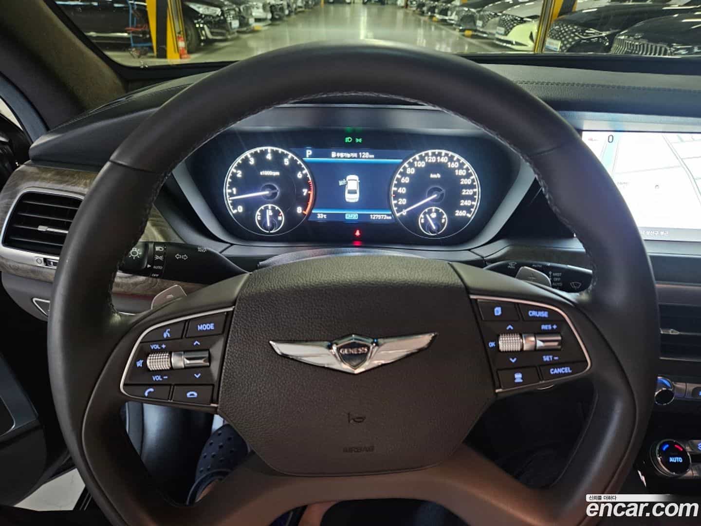 G90 Genesis 2020.0-INNER-009