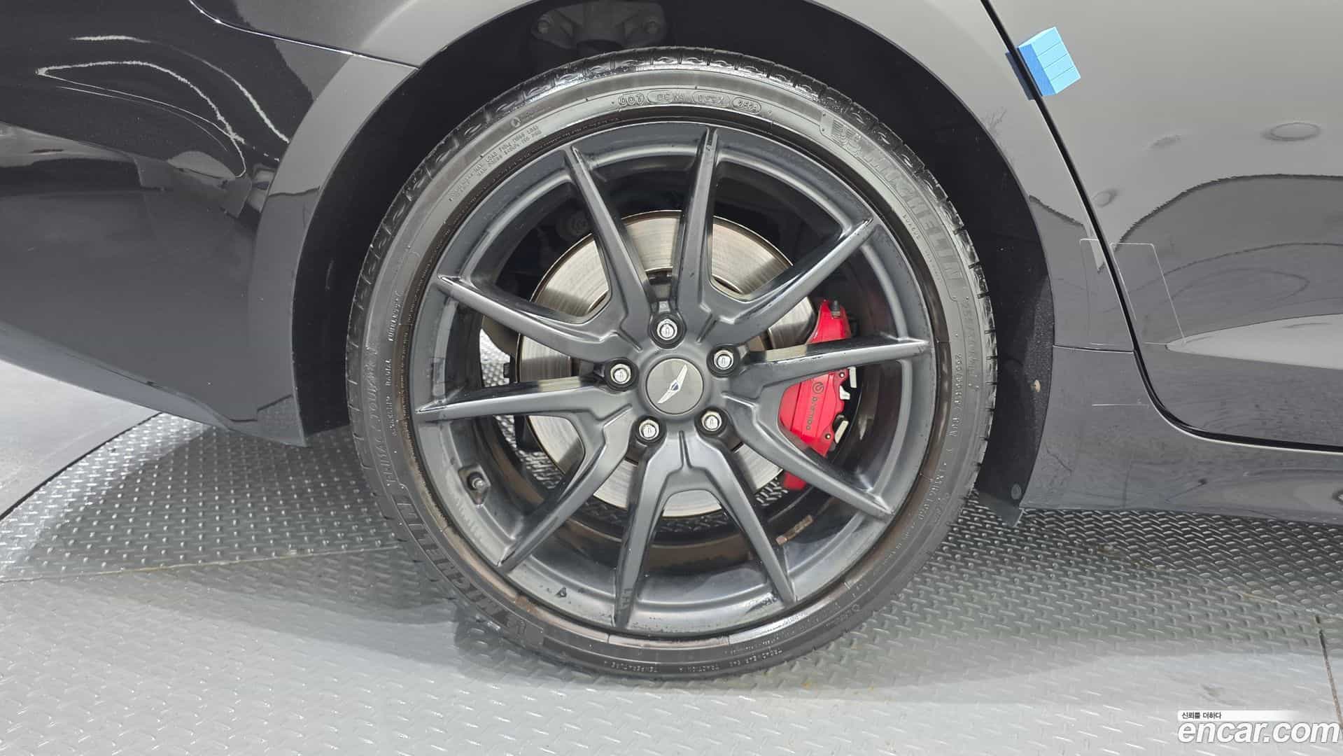 G70 Genesis 2018.10-OUTER-005