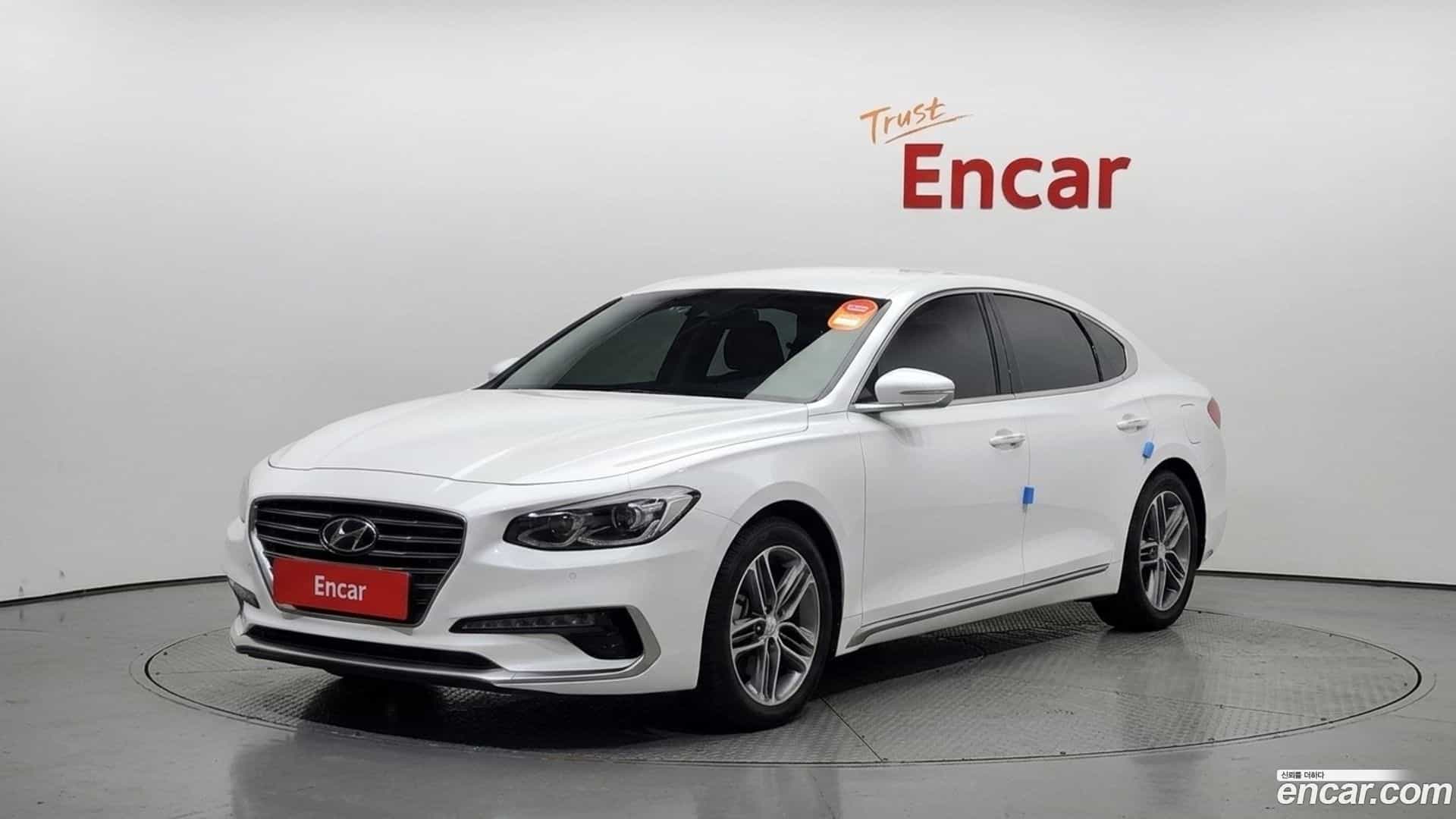 Grandeur Hyundai 2018.8-OUTER-001