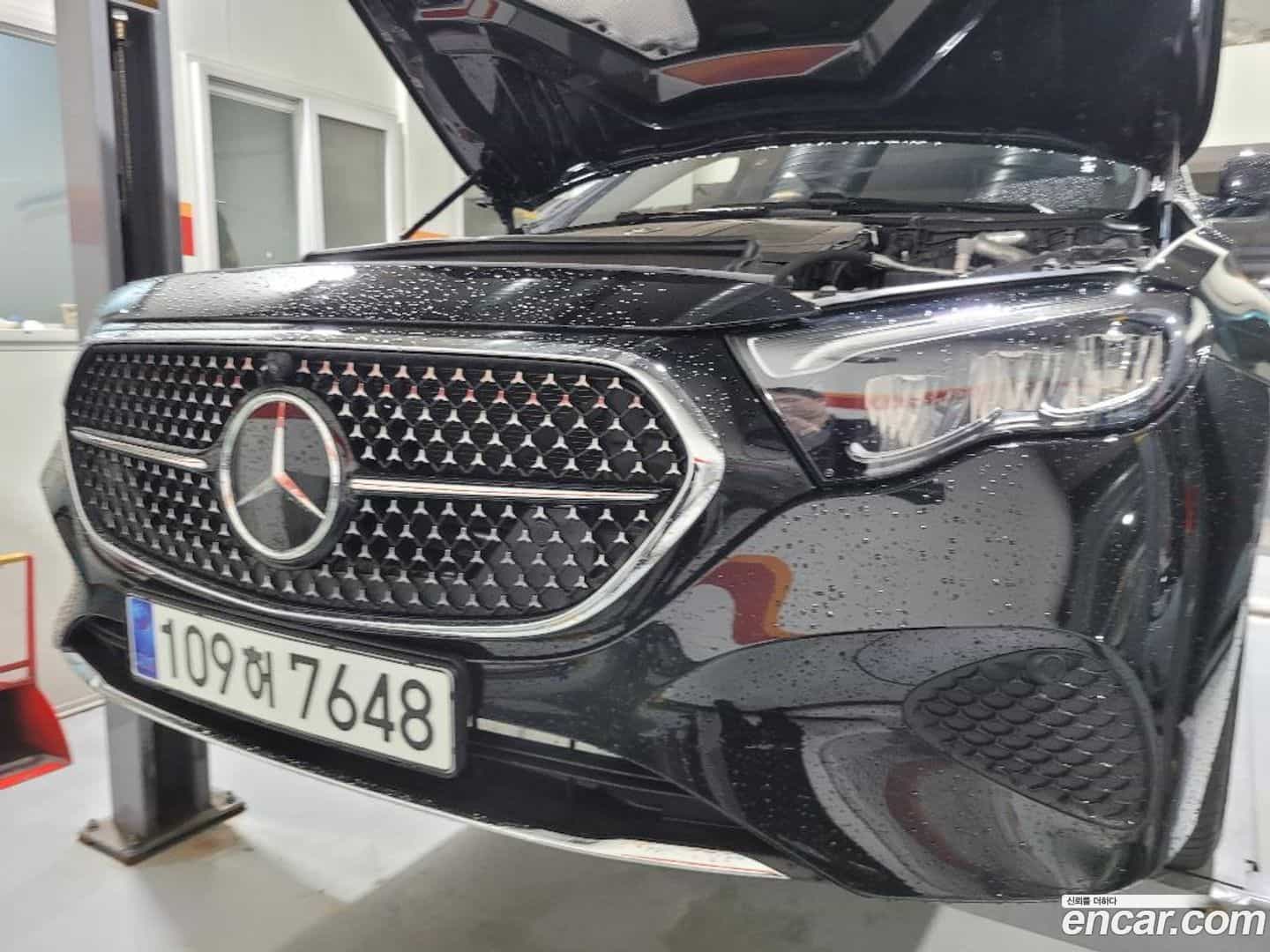 E-Class Mercedes-Benz 2025.5-OUTER-001