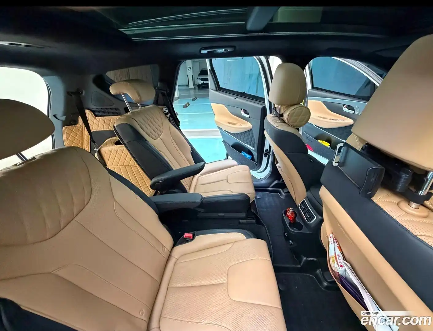 Santafe Hyundai 2023.1-OPTION-015