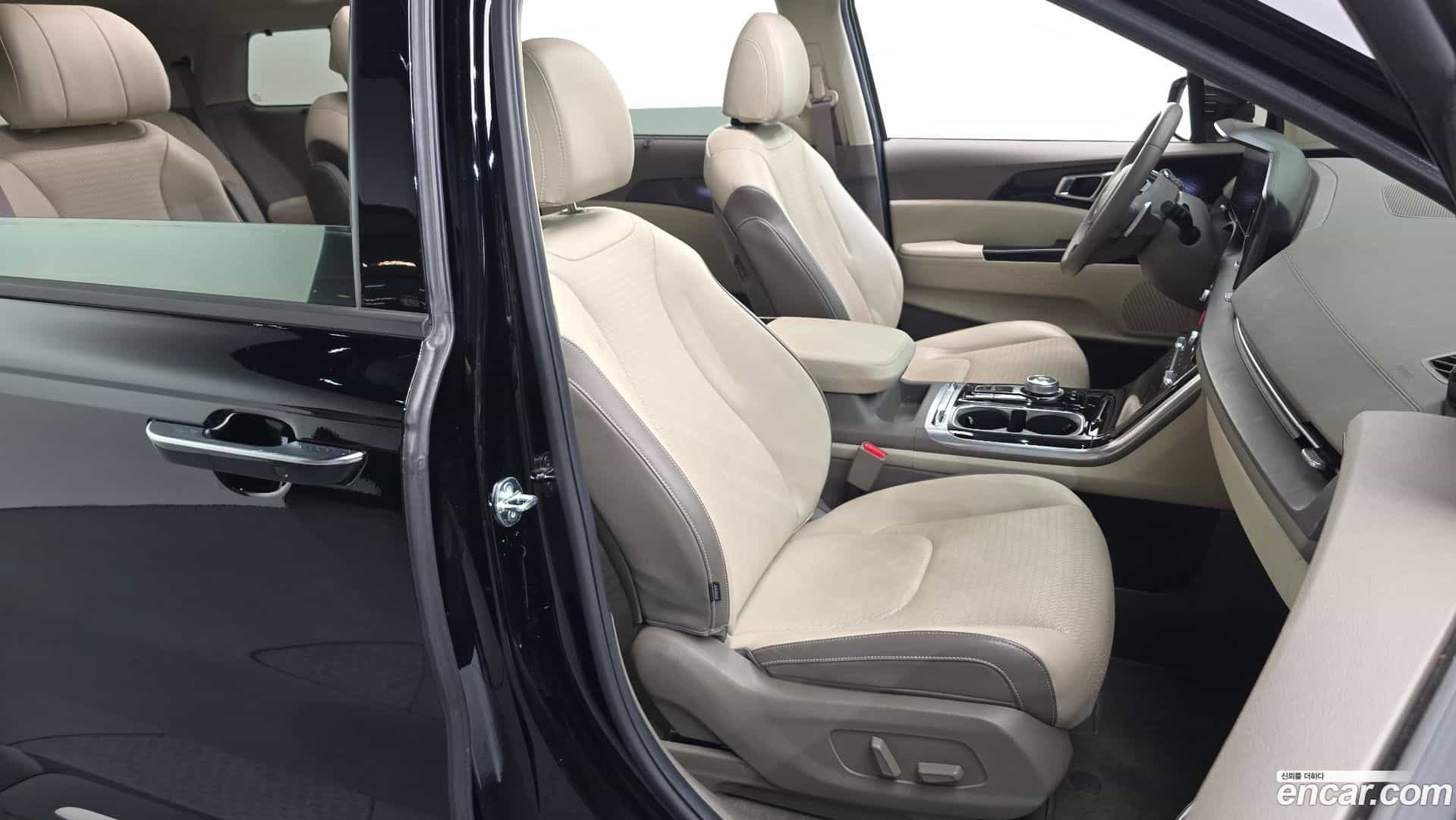 Canival Kia 2023.9-OPTION-016