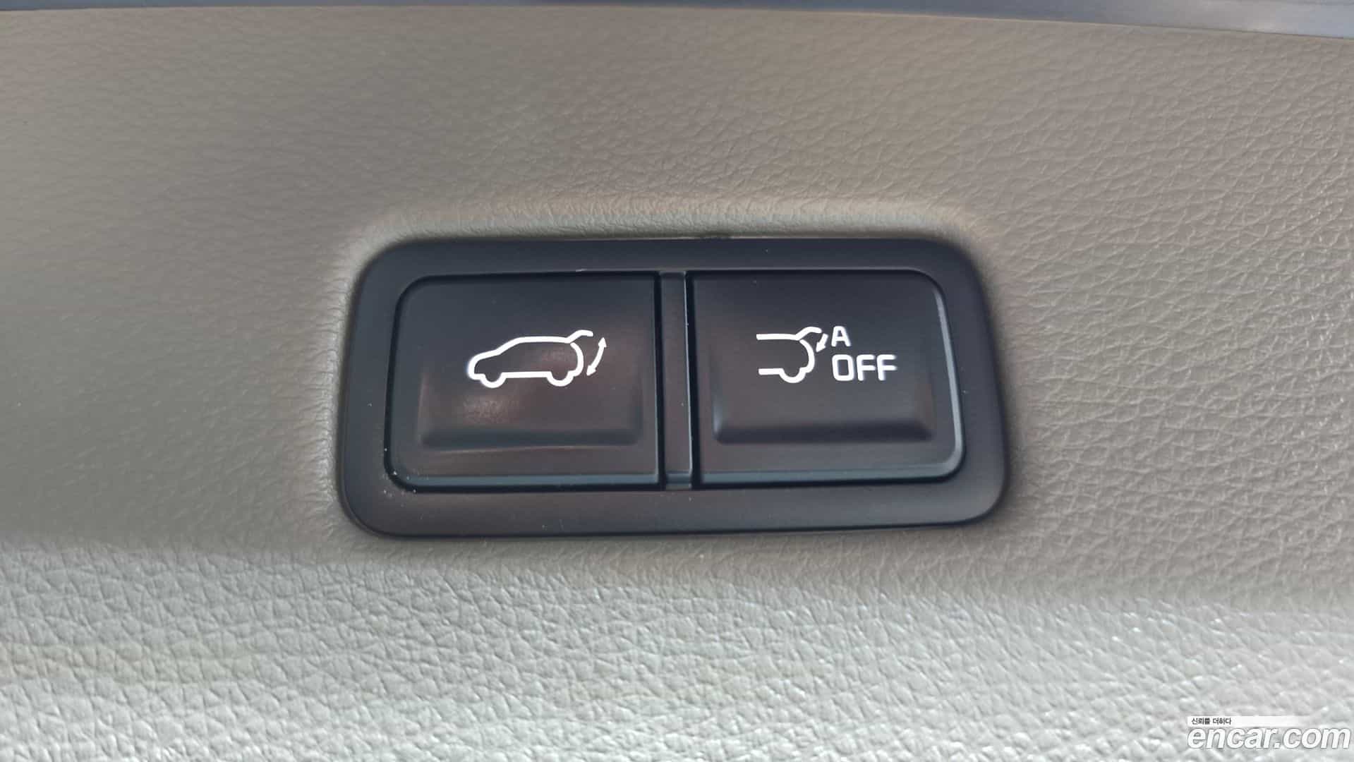 Canival Kia 2023.9-OPTION-022