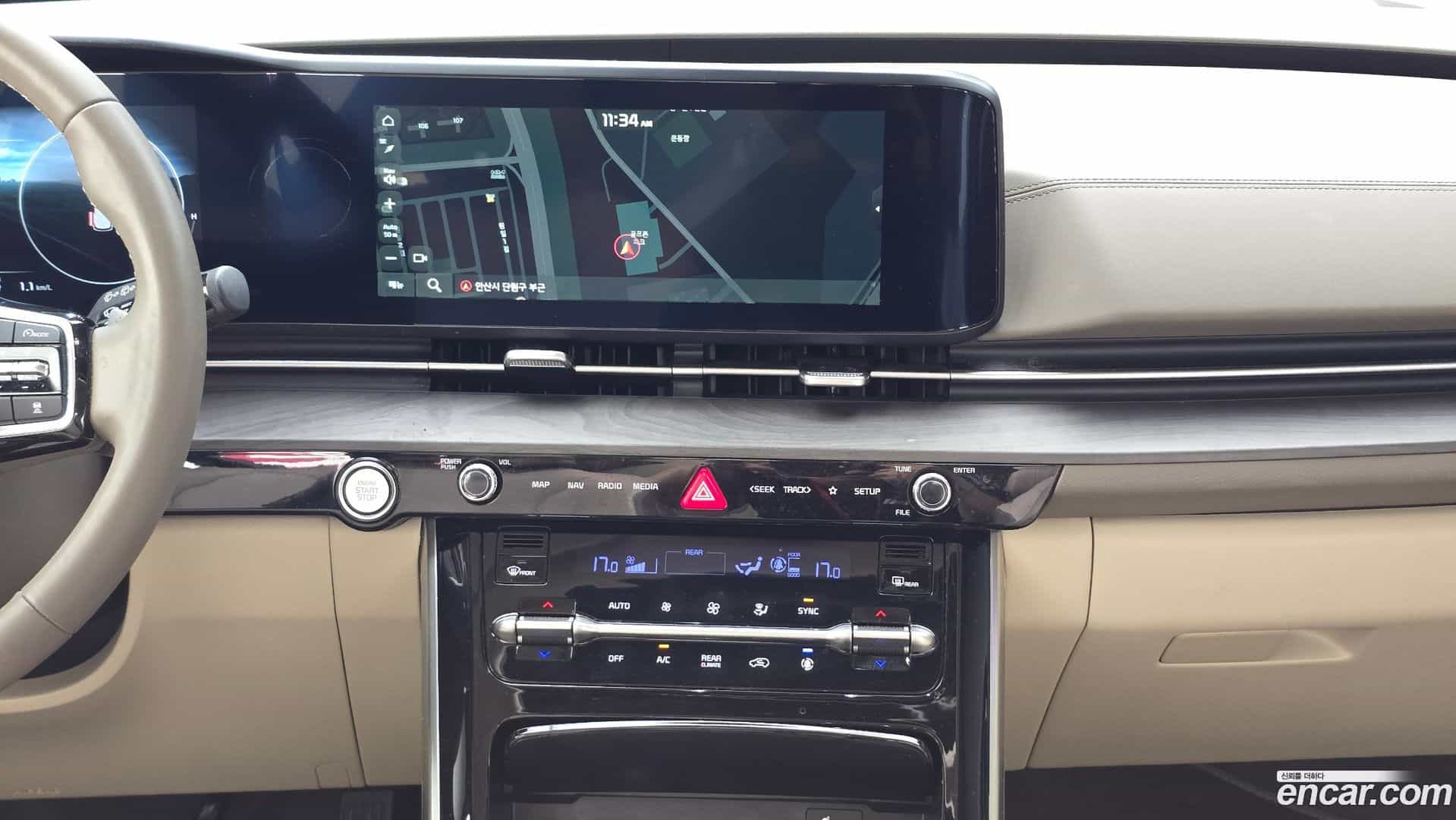 Canival Kia 2023.9-OPTION-023