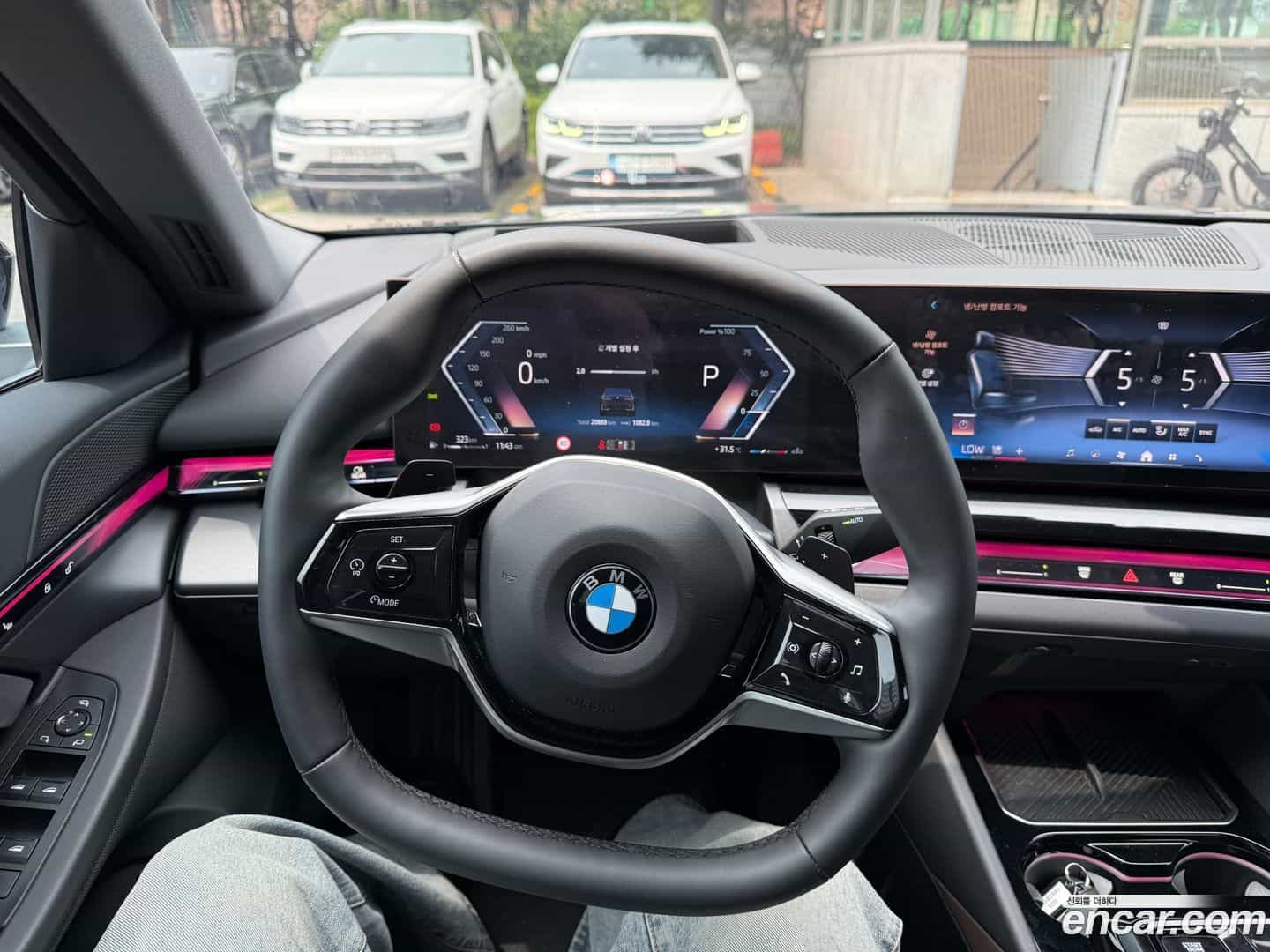 5-Series BMW 2025.5-OPTION-016