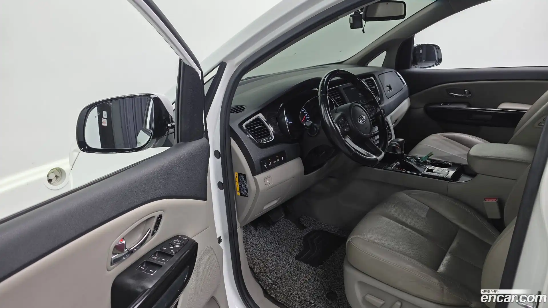 Canival Kia 2018.10-OPTION-015