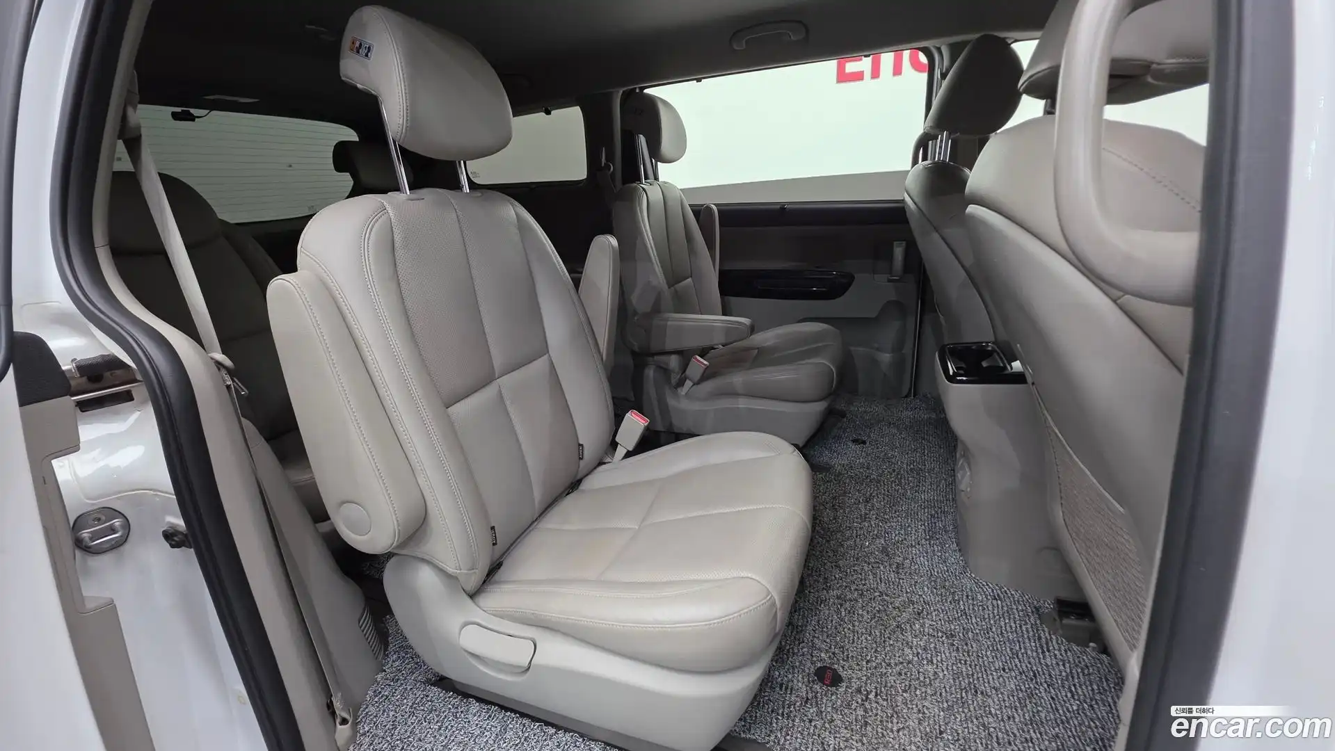 Canival Kia 2018.10-OPTION-023