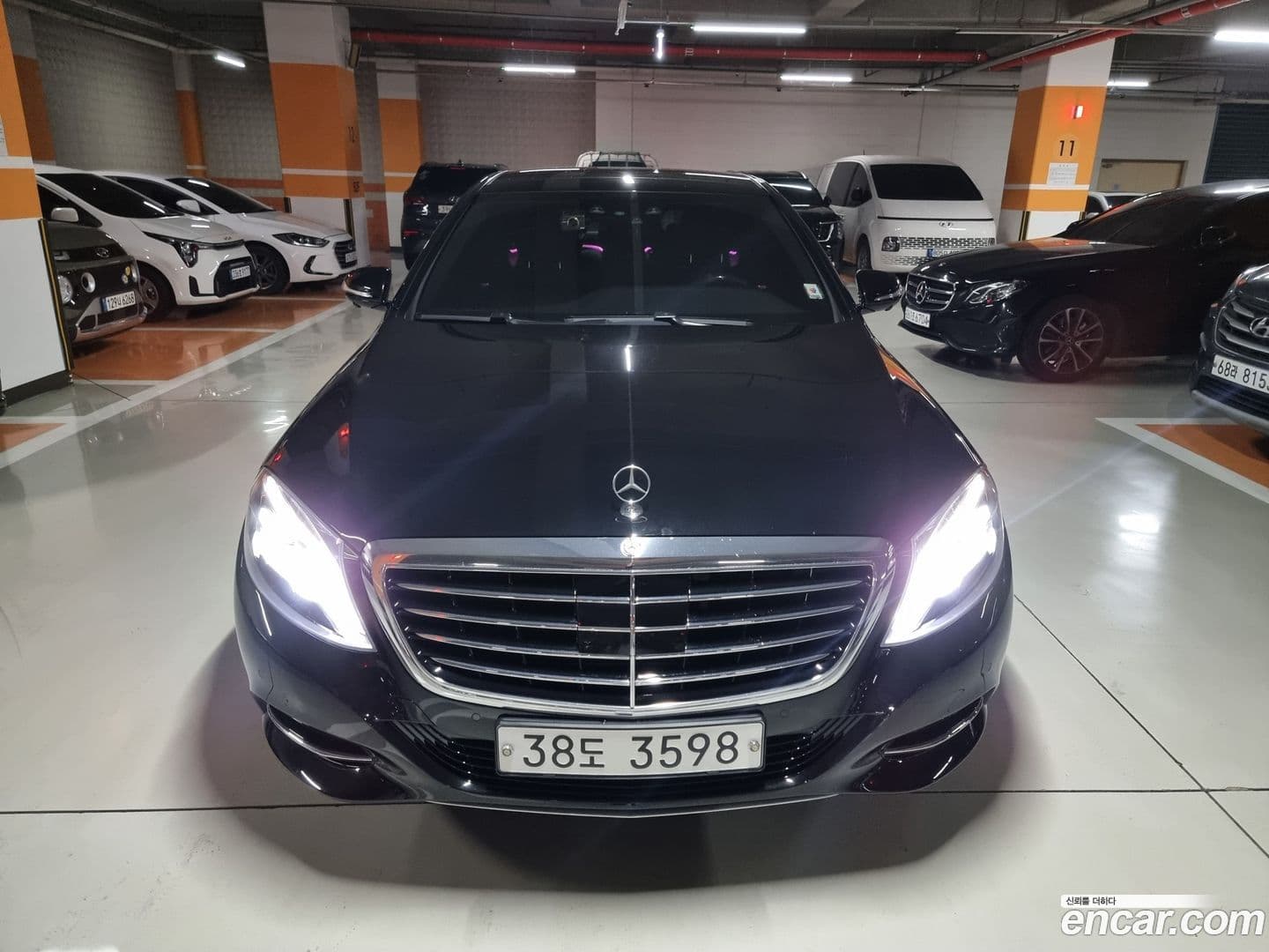 Main__Slider__Photo:S-Class Mercedes-Benz 2015.3-0