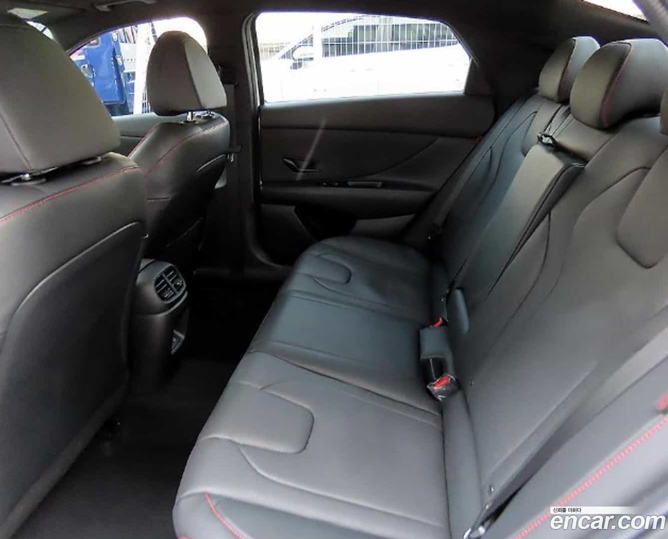 AVANTE Hyundai 2024.1-OPTION-016