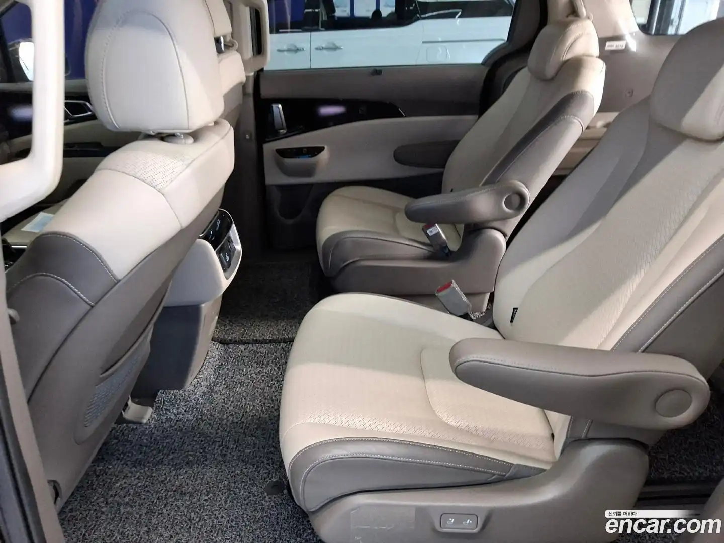 Canival Kia 2022.5-OPTION-015