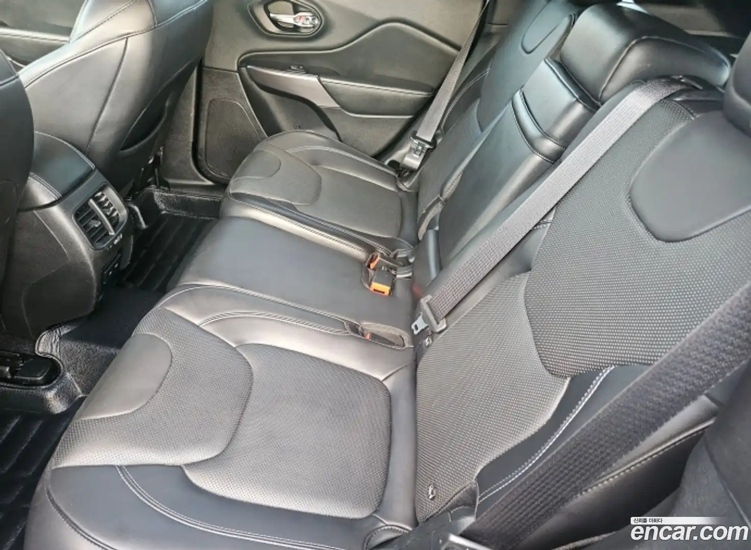 Cherokee Jeep 2018.11-OPTION-017