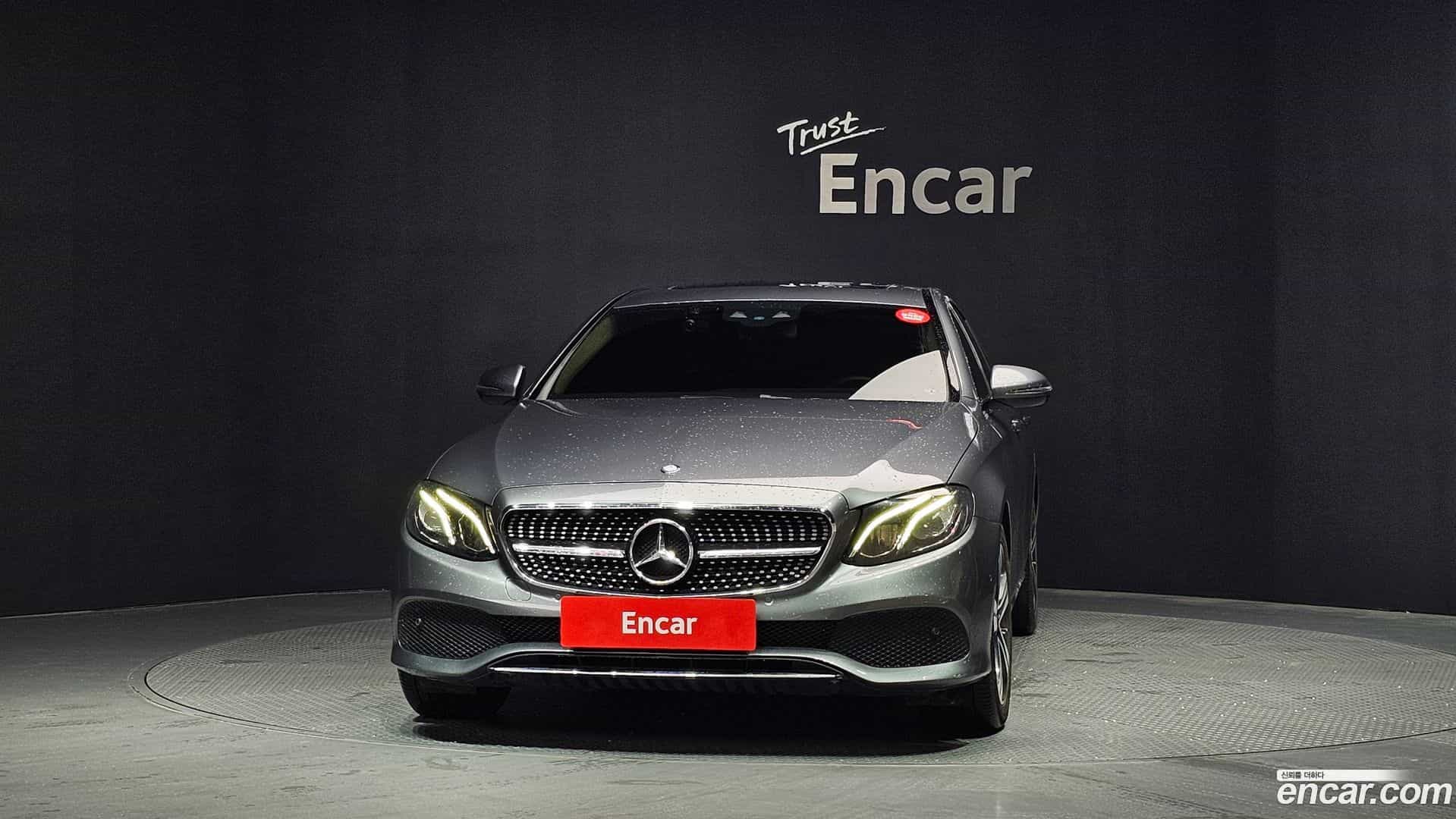 E-Class Mercedes-Benz 2017.1-OUTER-003