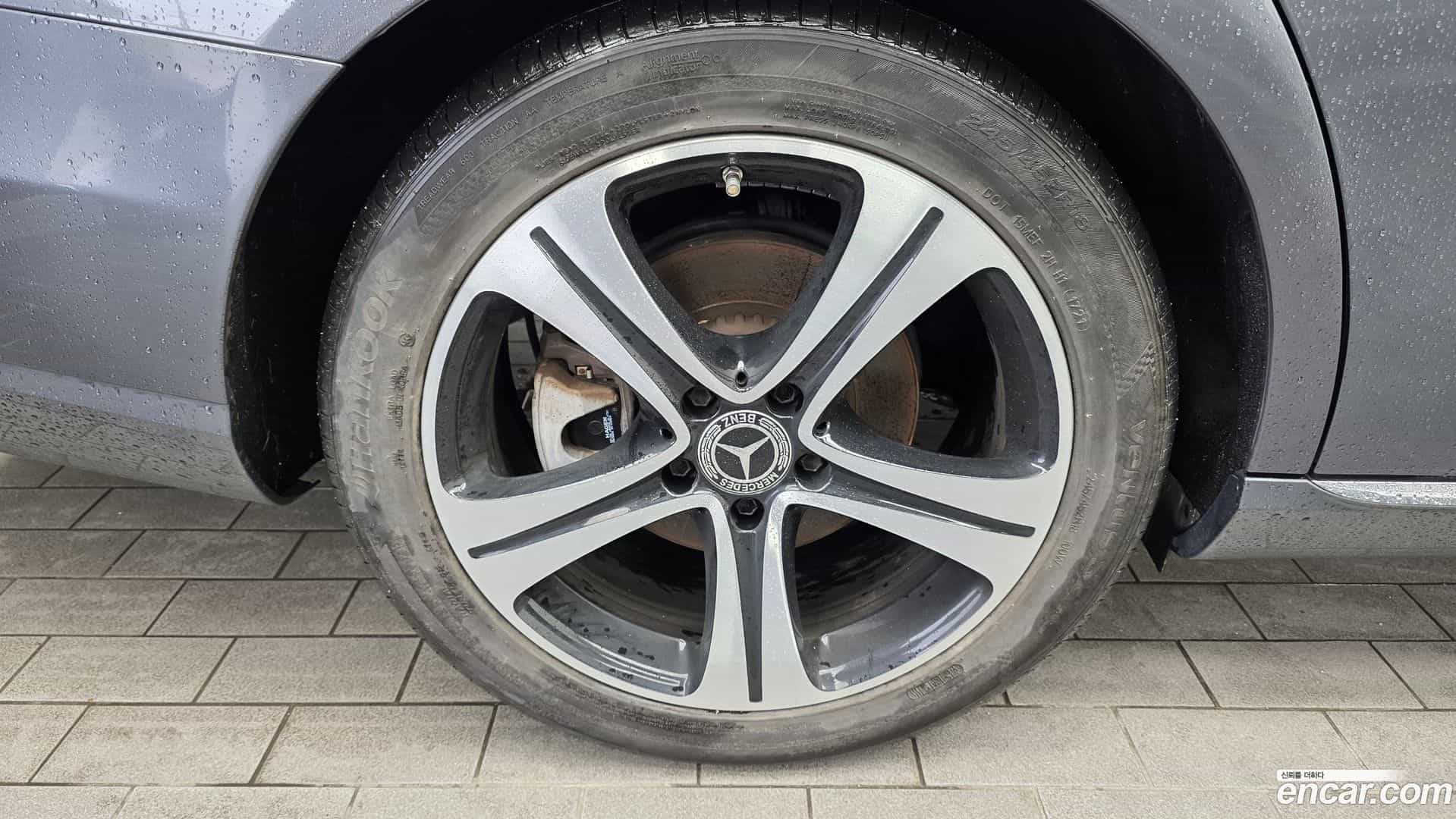 E-Class Mercedes-Benz 2017.1-OUTER-005