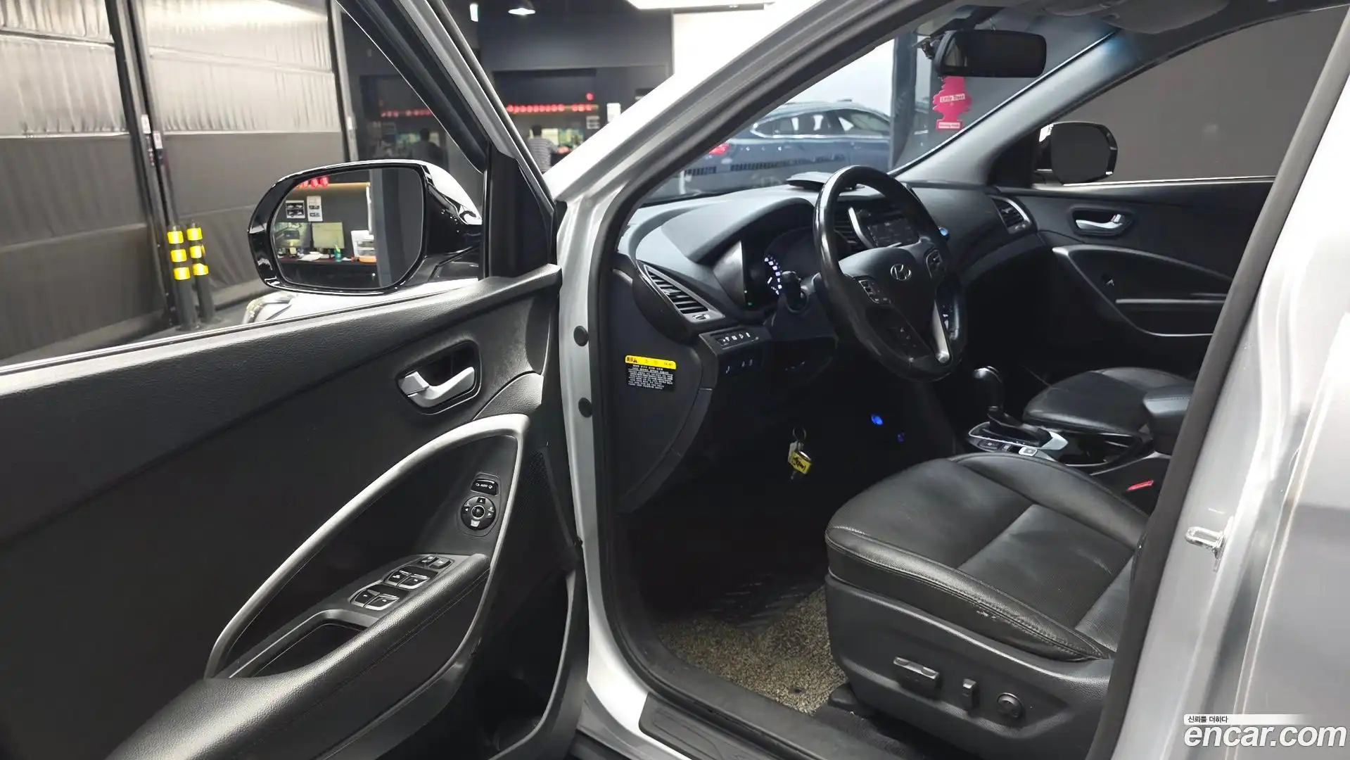 Santafe Hyundai 2017.3-INNER-010
