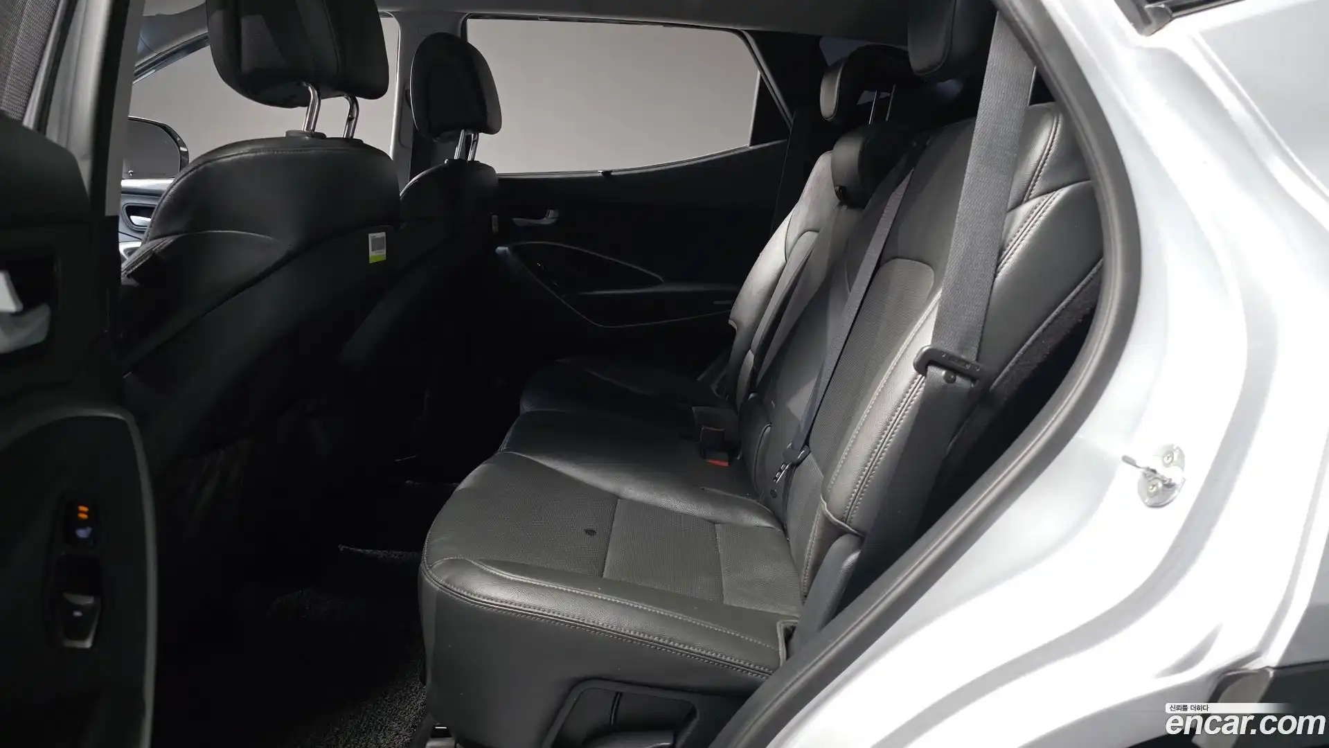 Santafe Hyundai 2017.3-INNER-036
