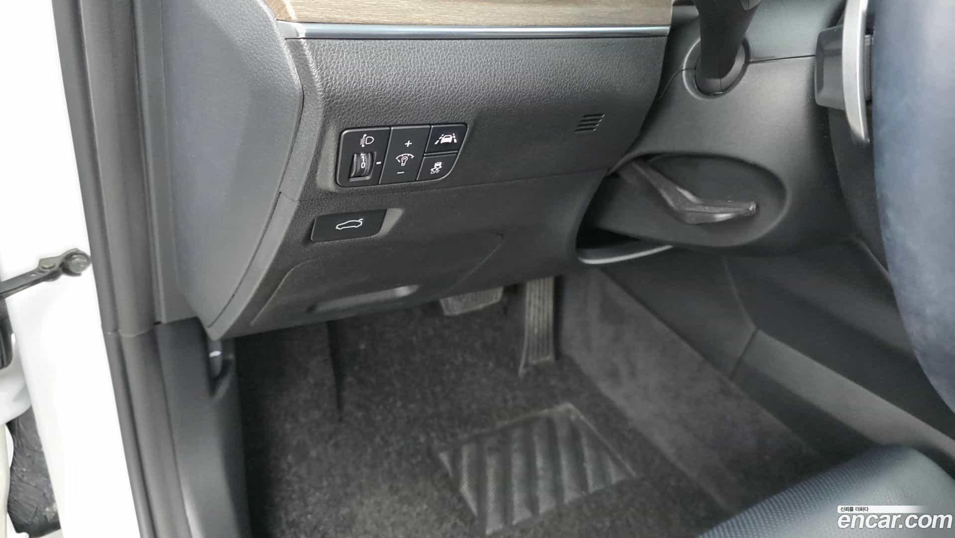 K5 Kia 2023.2-OPTION-041