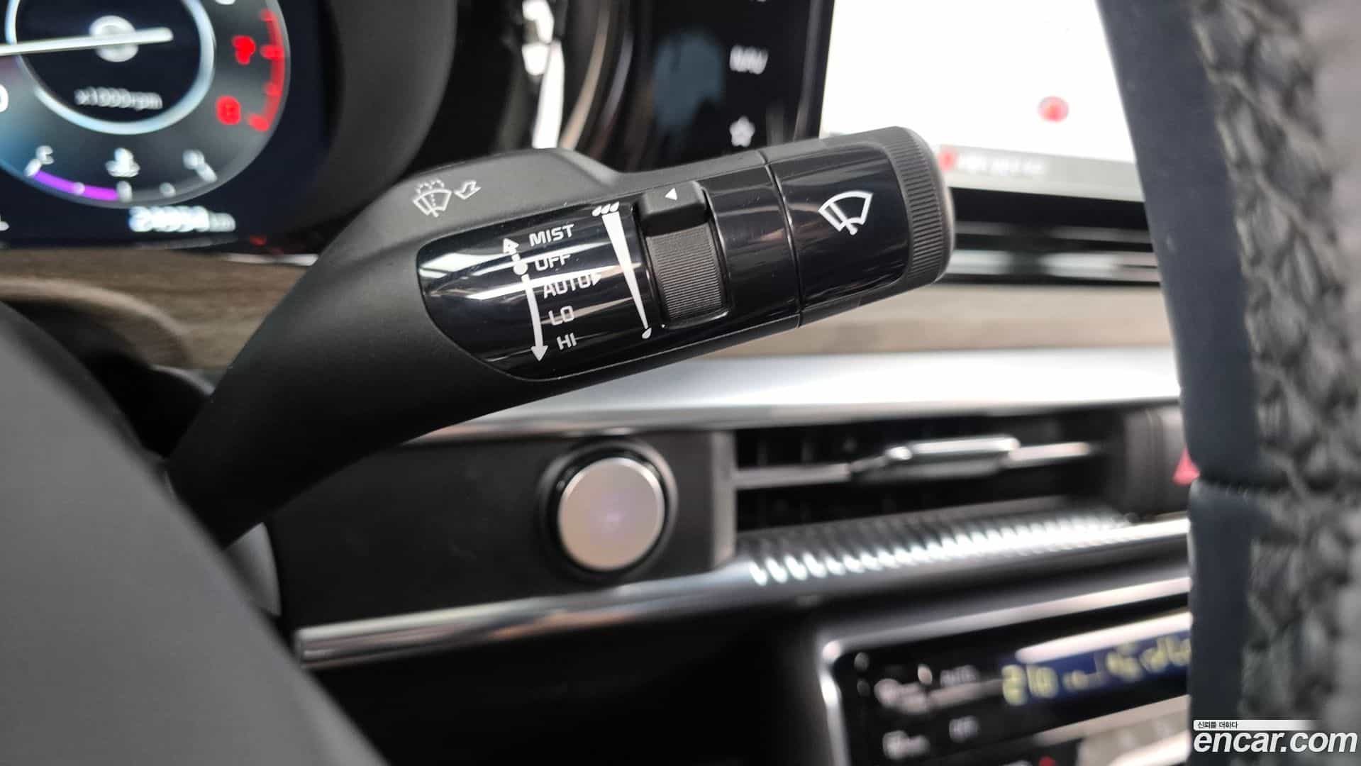 K5 Kia 2023.2-OPTION-045