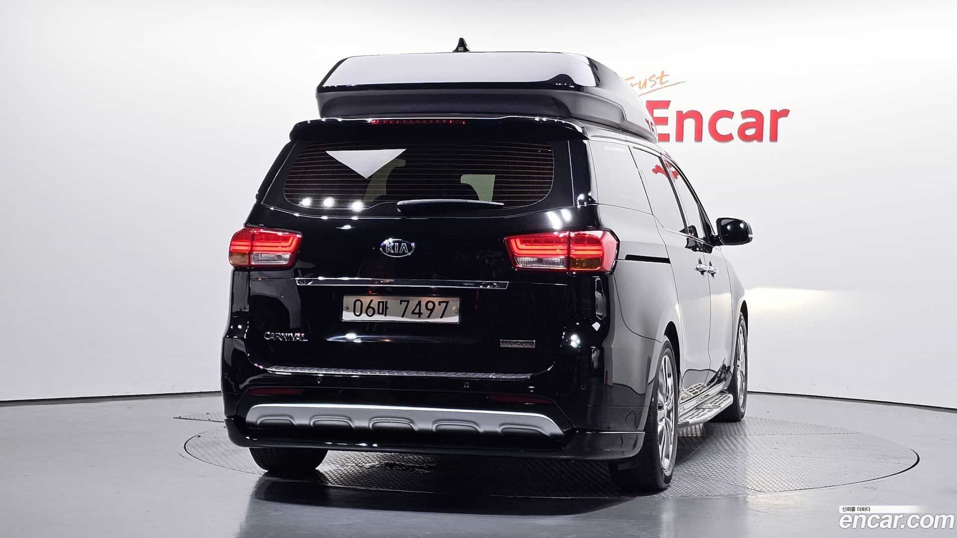 Canival Kia 2017.5-OUTER-004