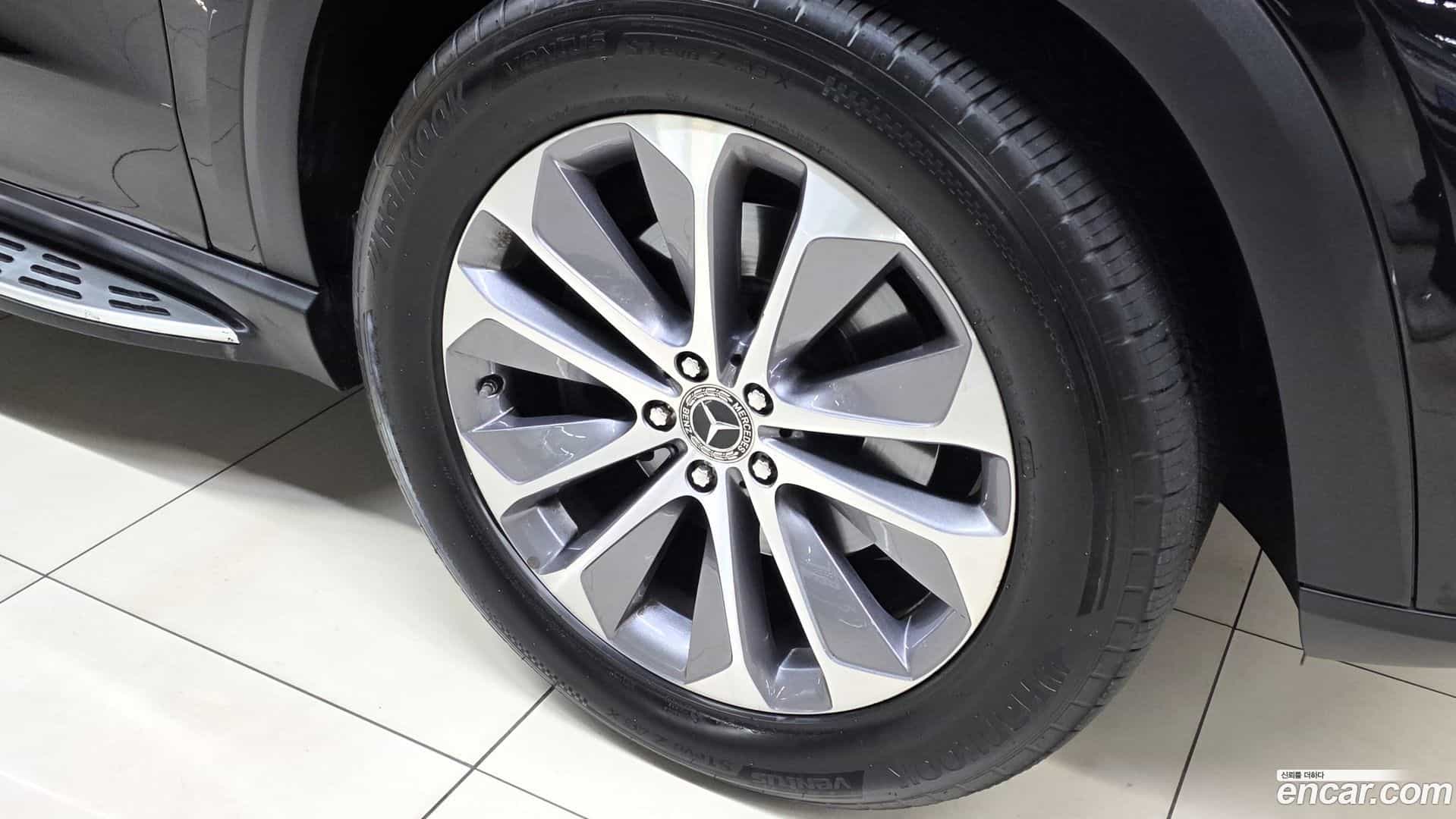 GLE-Class Mercedes-Benz 2022.9-OPTION-024