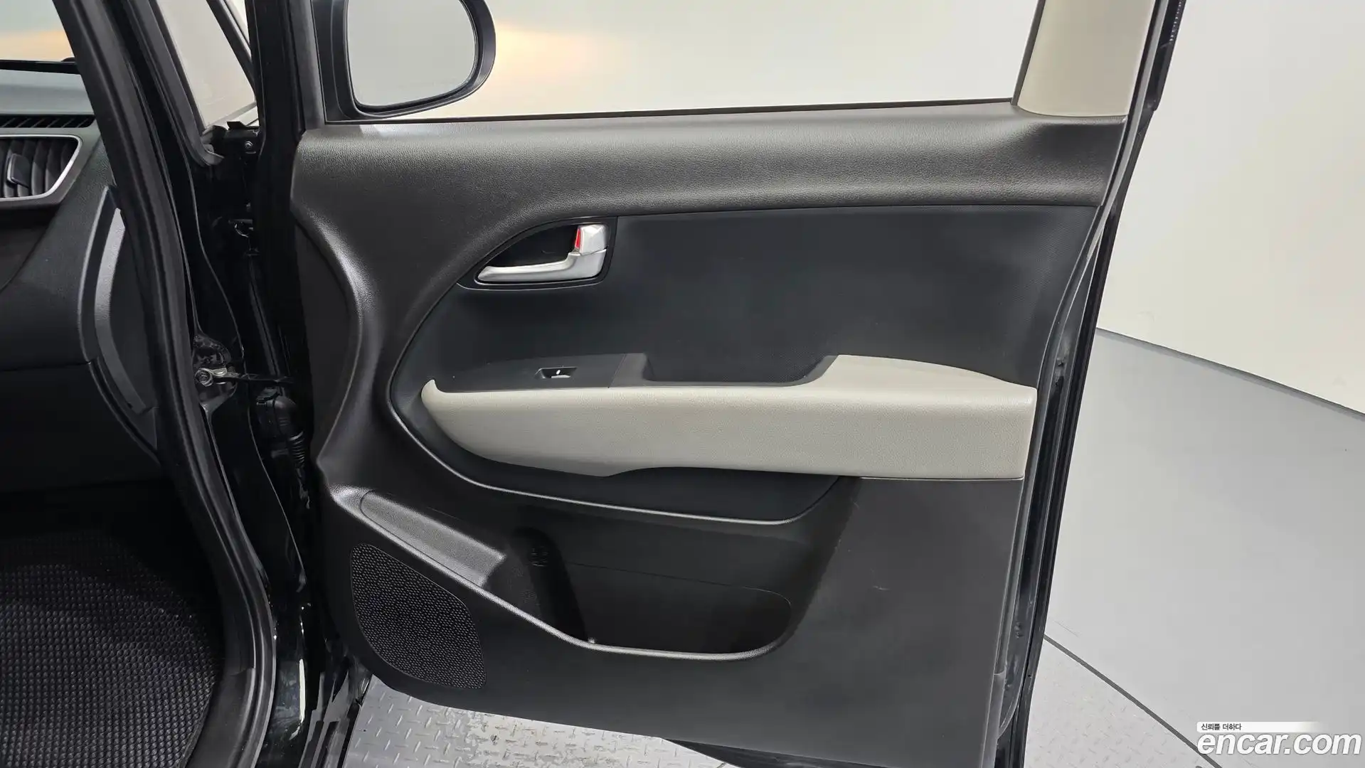 RAY Kia 2021.1-INNER-035