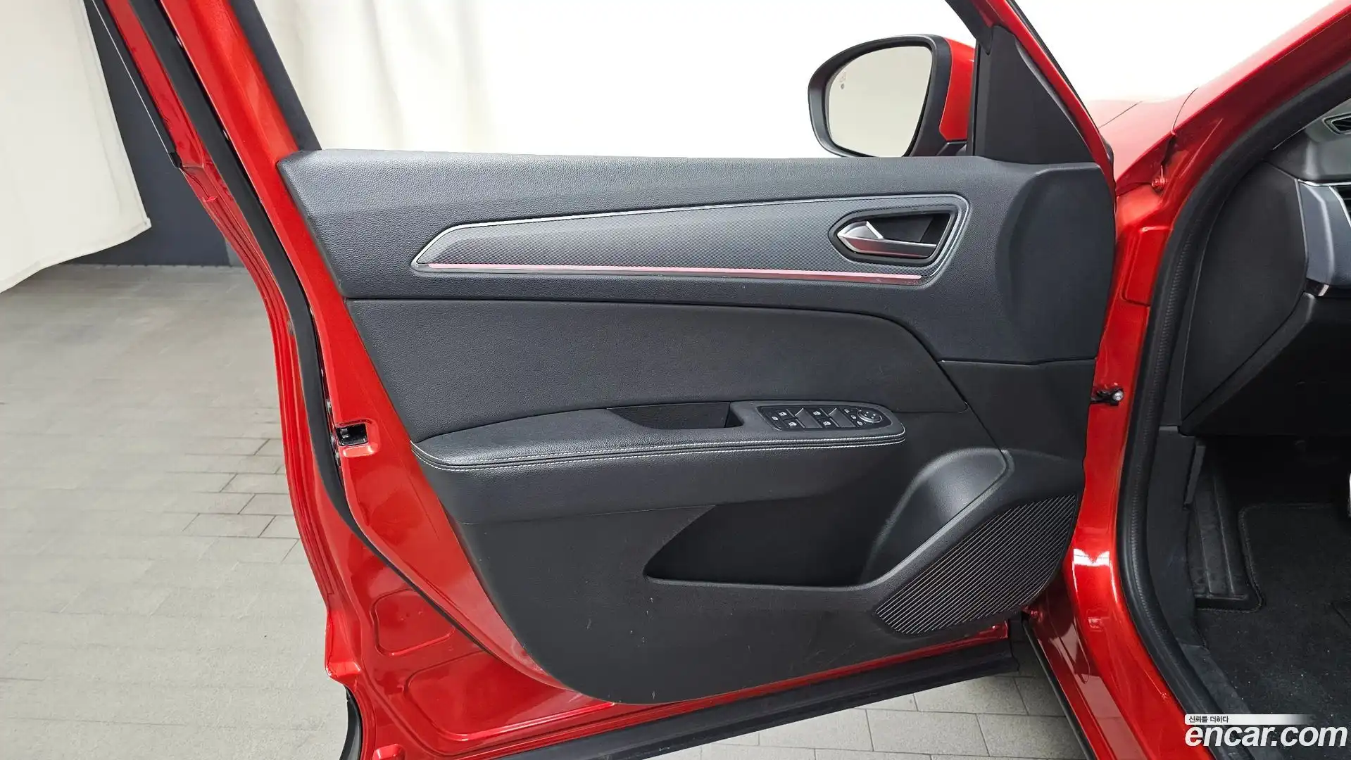 XM3 Renault Korea 2022.0-INNER-034