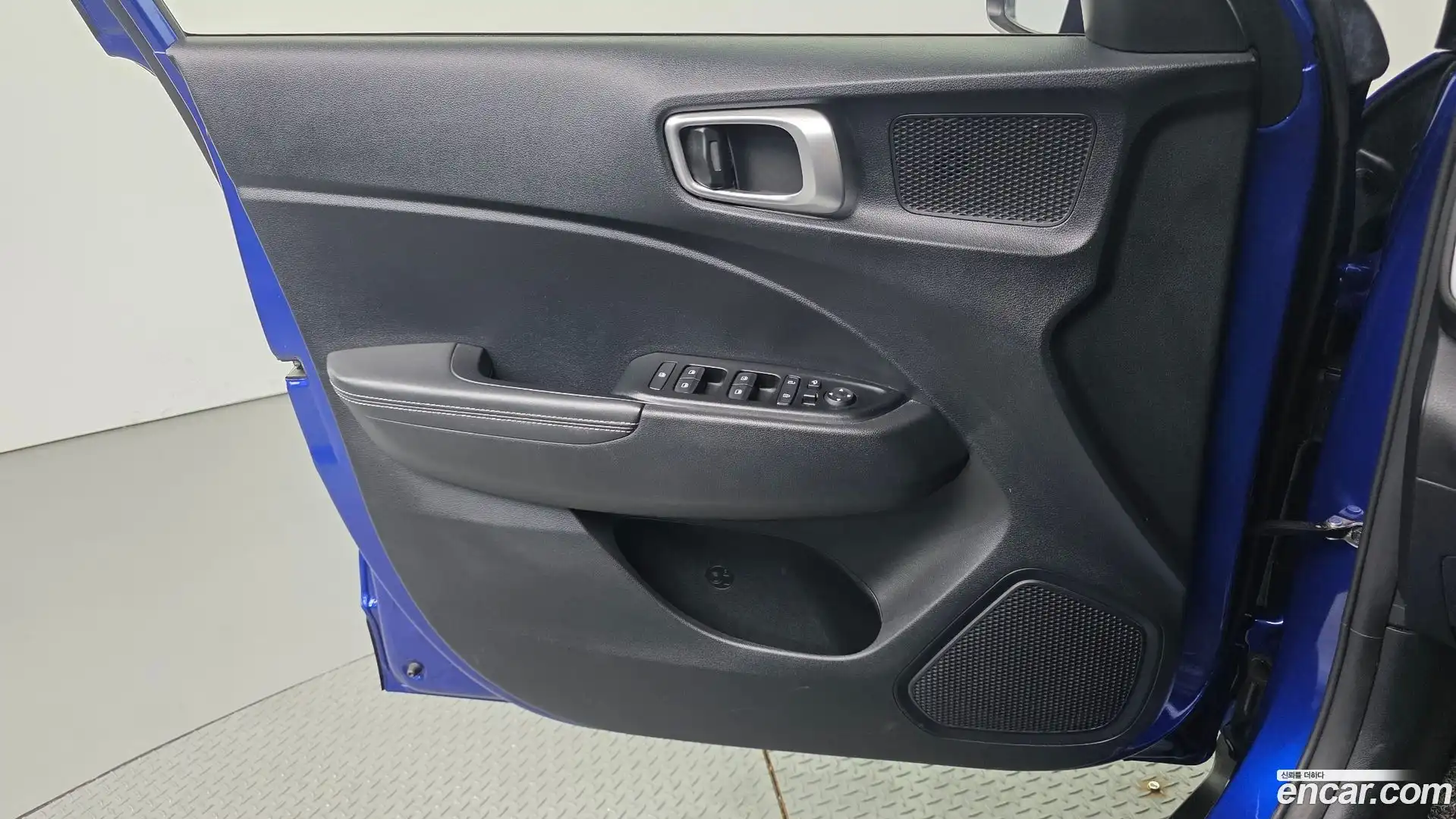 Venue Hyundai 2022.8-INNER-034
