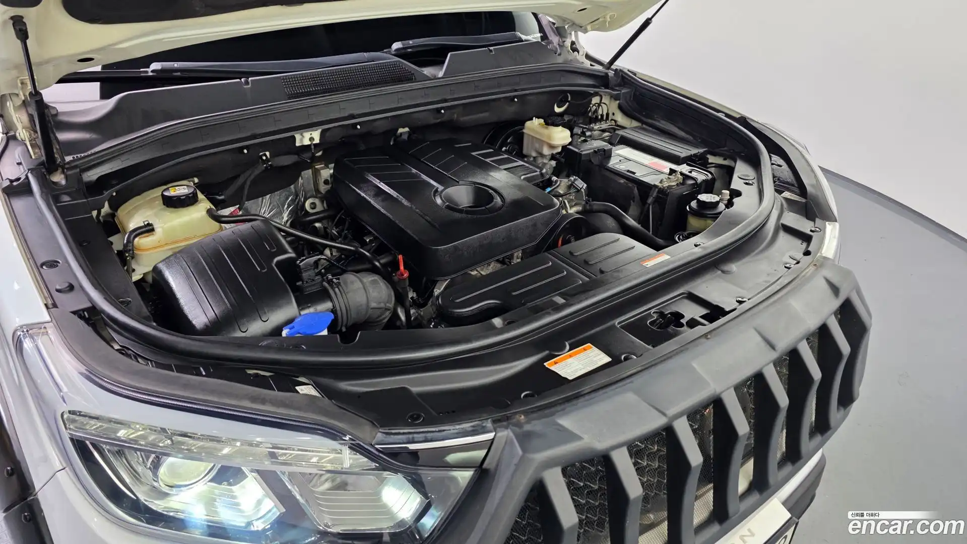 Rexton KG Mobility 2018.10-OUTER-006
