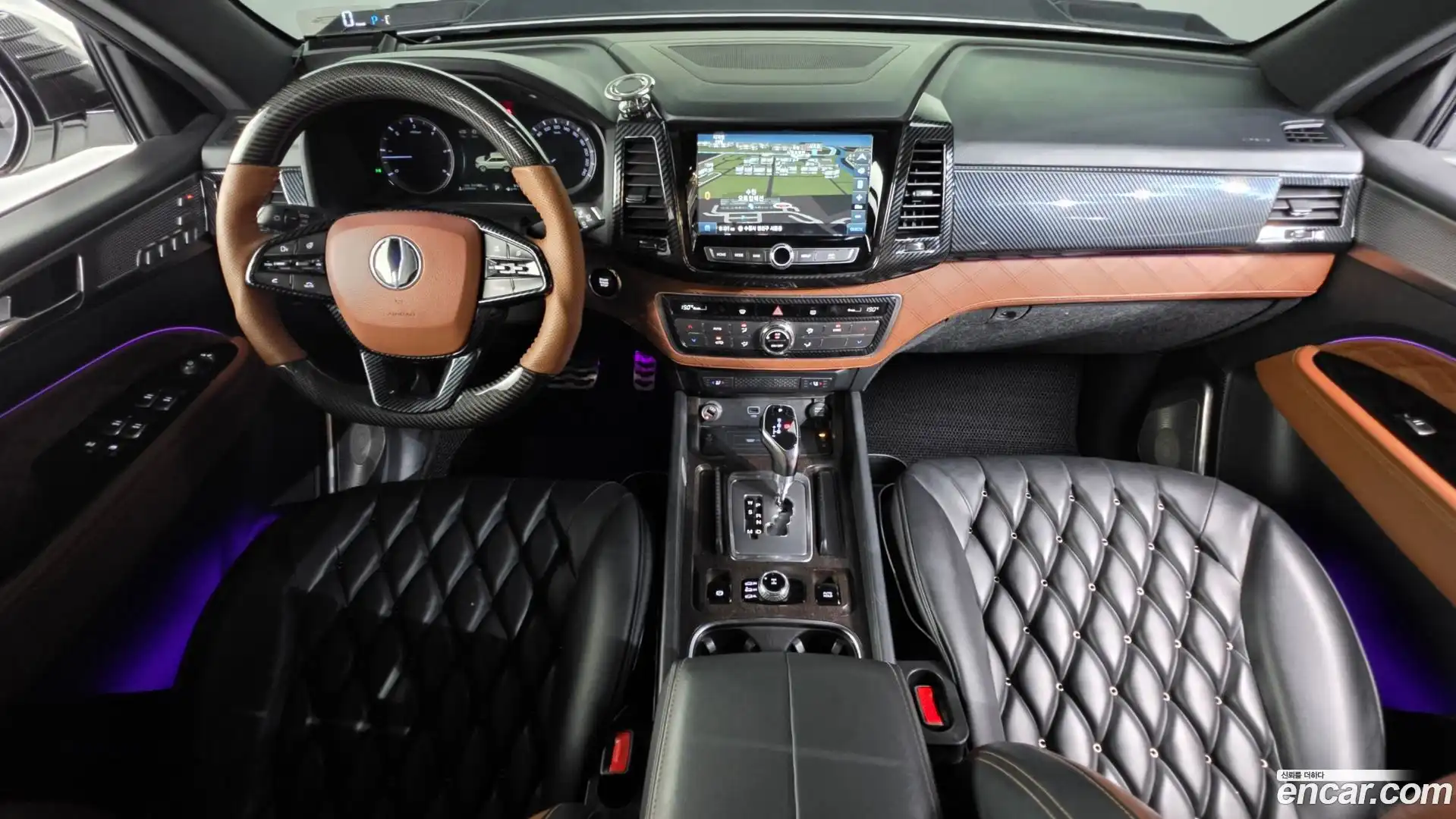 Rexton KG Mobility 2018.10-INNER-007