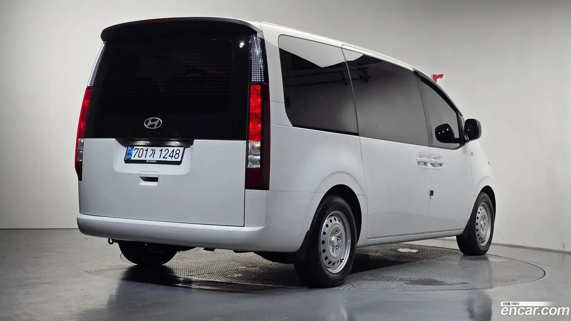 Staria Hyundai 2024.10-OUTER-002