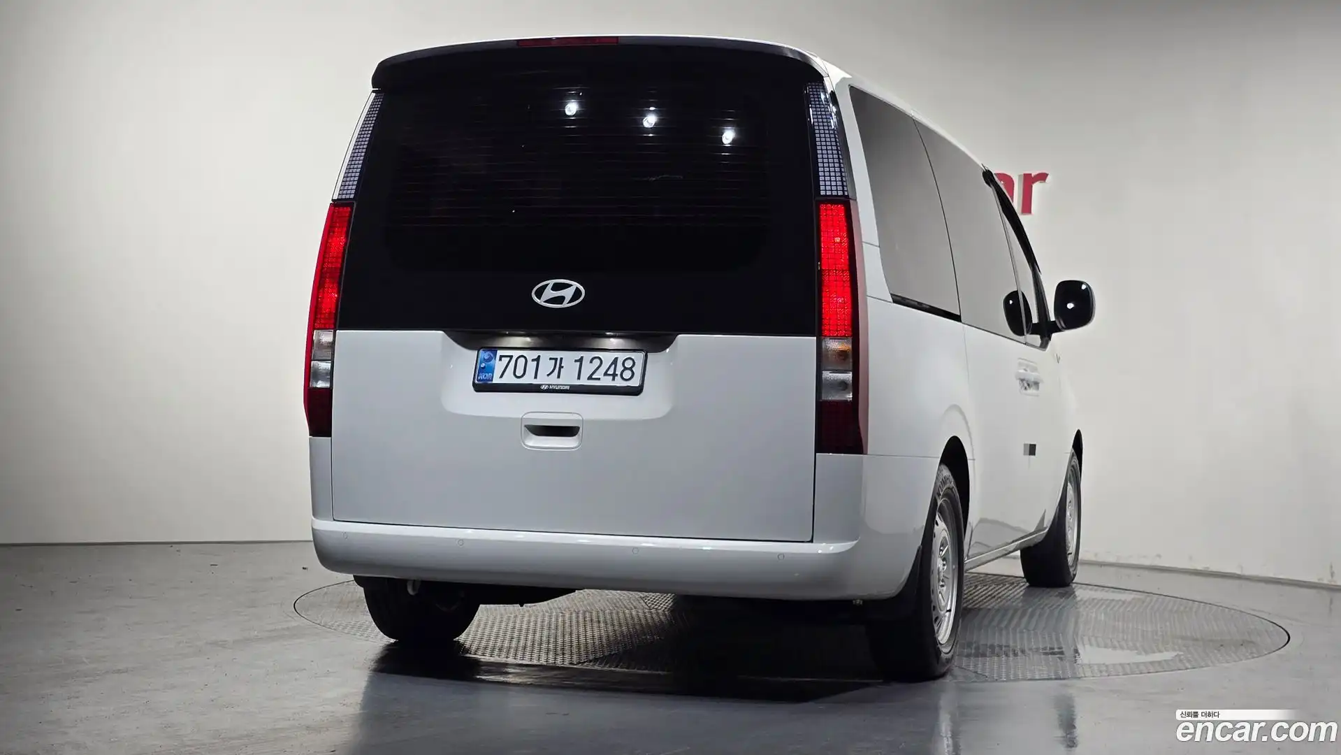 Staria Hyundai 2024.10-OUTER-004