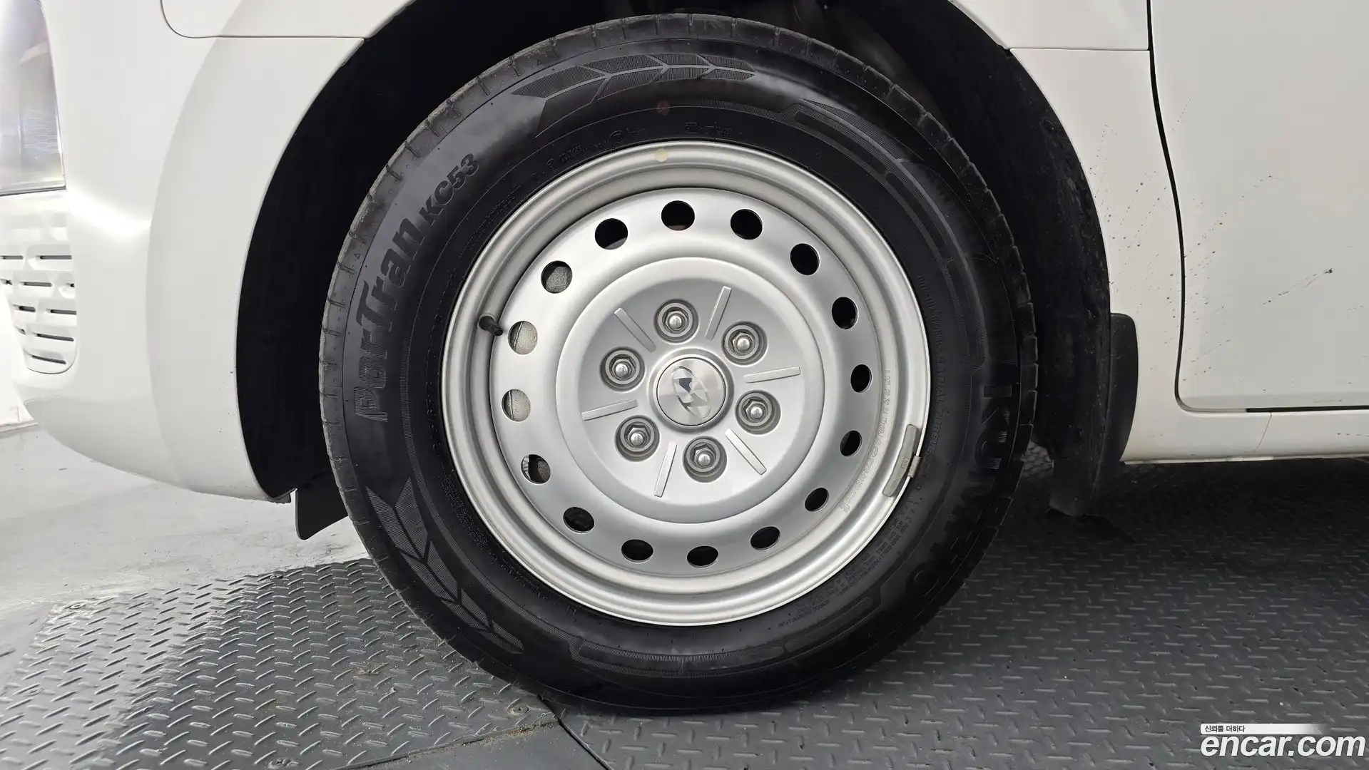 Staria Hyundai 2024.10-OUTER-005