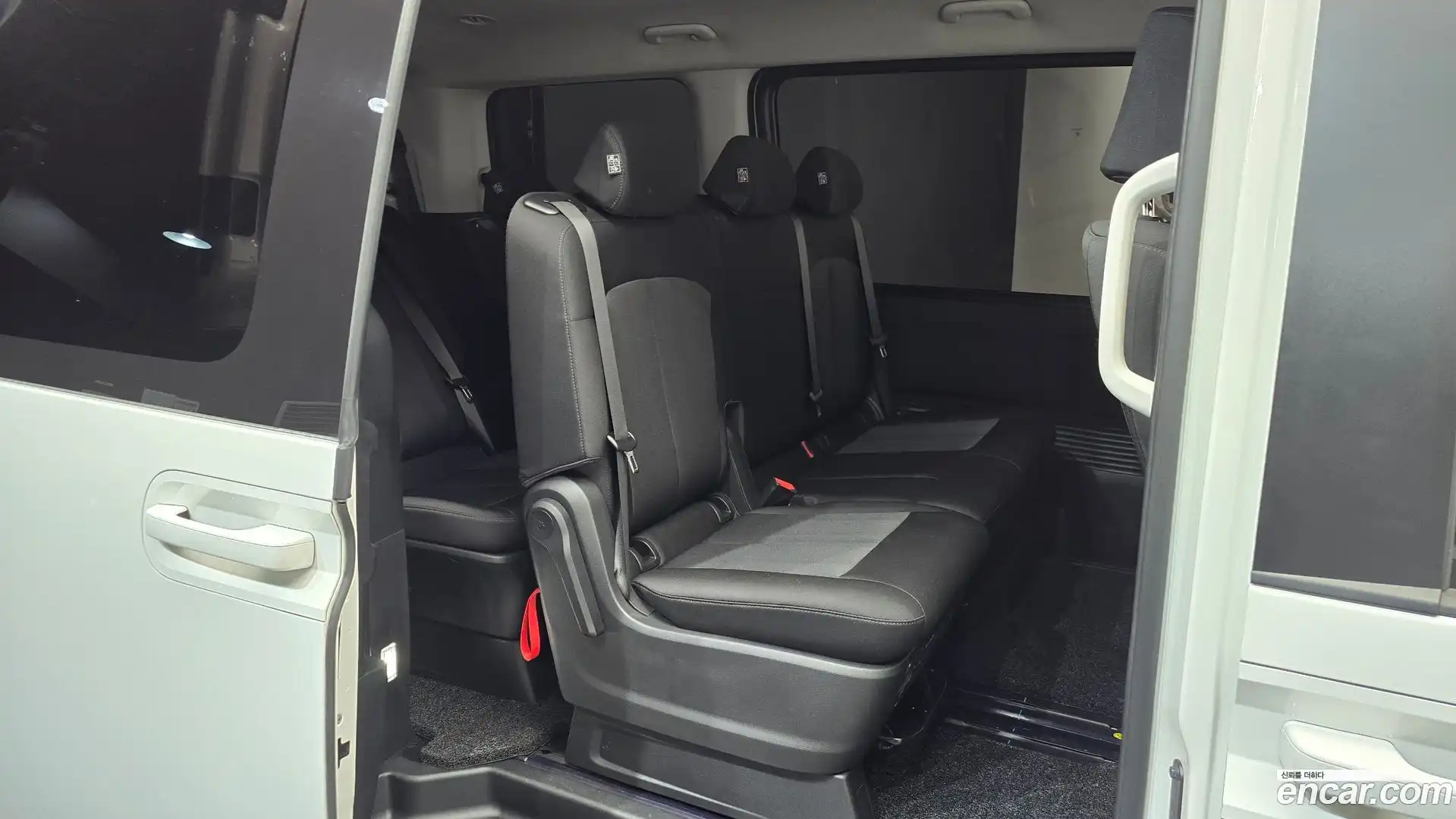 Staria Hyundai 2024.10-OPTION-015