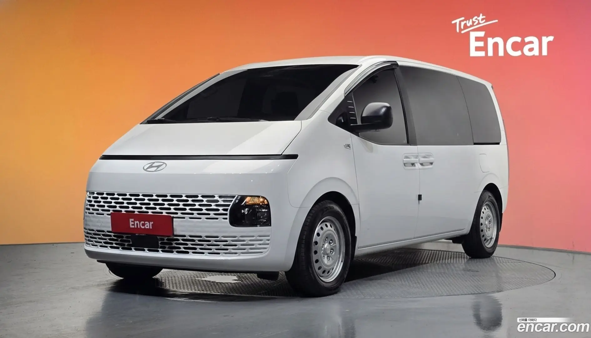 Main__Slider__Photo:Staria Hyundai 2024.10-0