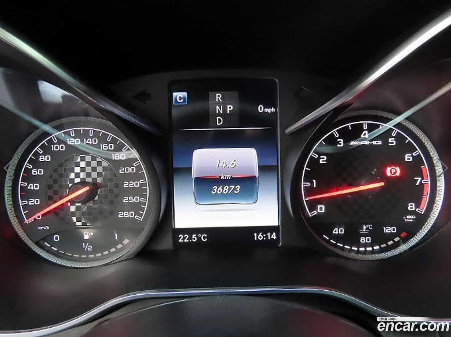 C-Class Mercedes-Benz 2018.3-INNER-009