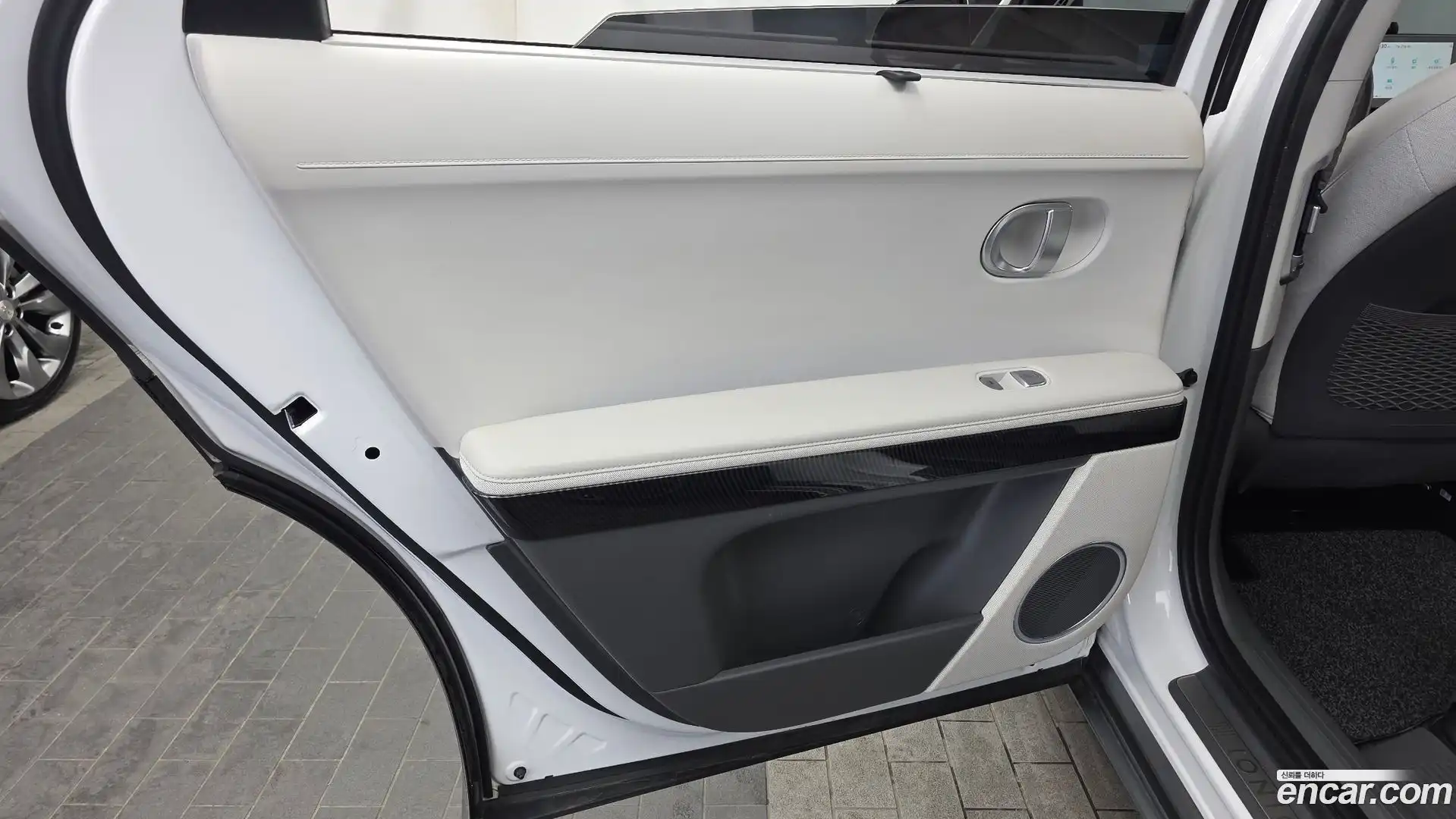 Ioniq5 Hyundai 2023.7-INNER-035
