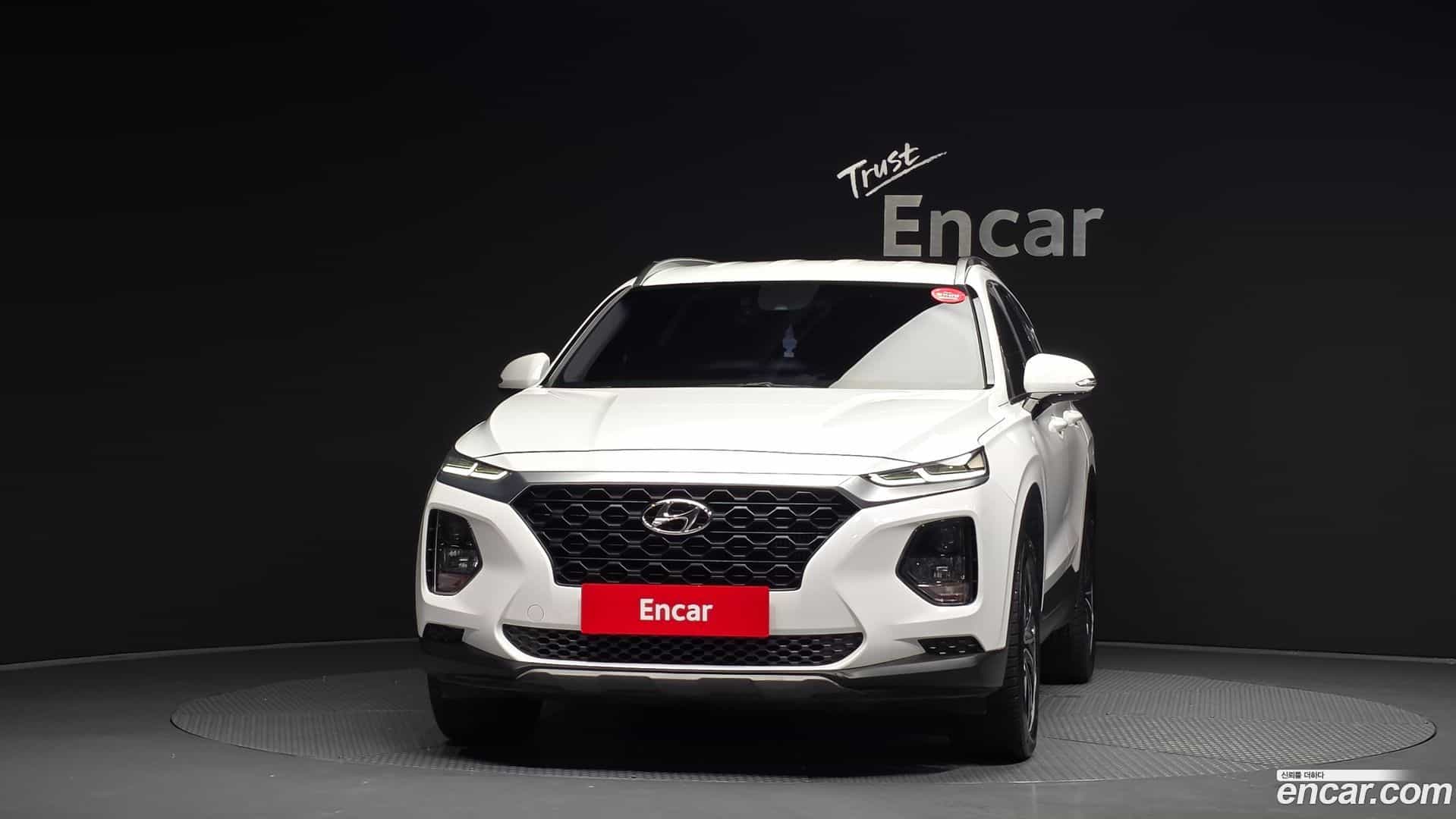 Santafe Hyundai 2018.2-OUTER-003