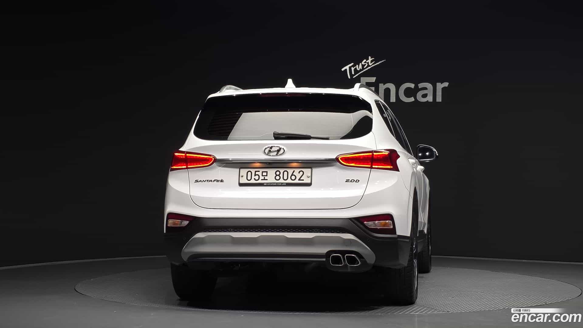 Santafe Hyundai 2018.2-OUTER-004