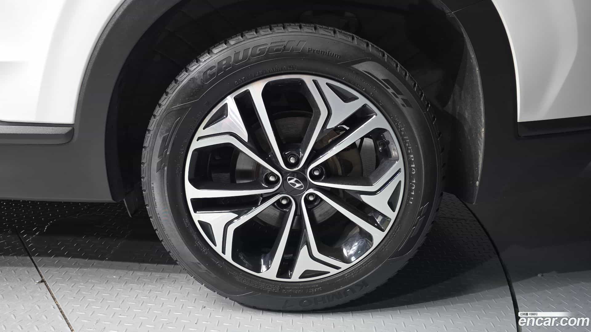 Santafe Hyundai 2018.2-OUTER-005
